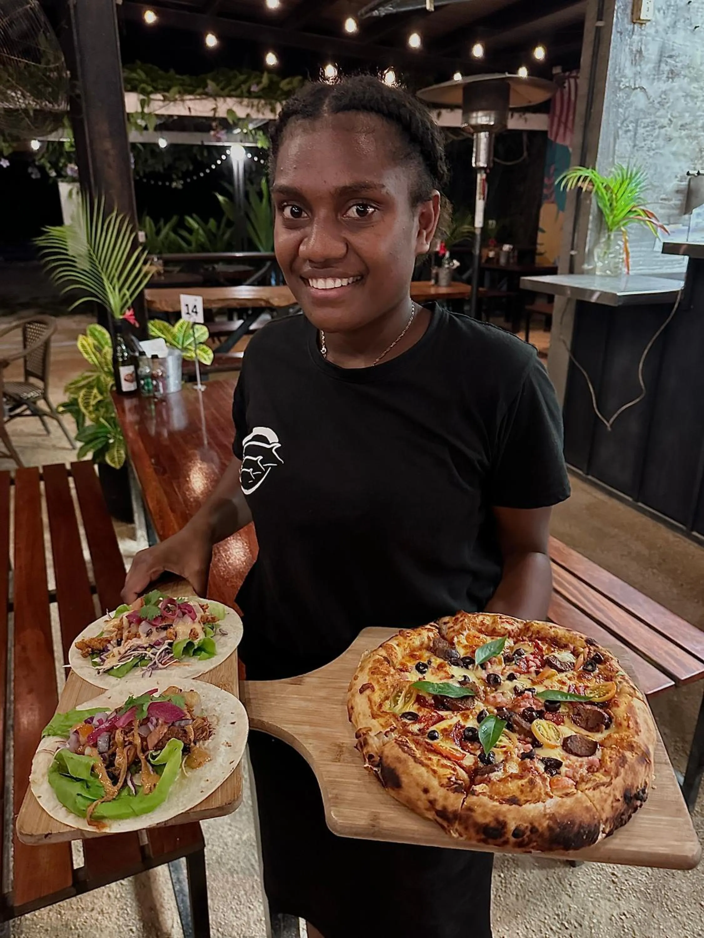 Restaurant/places to eat in Nasama Resort