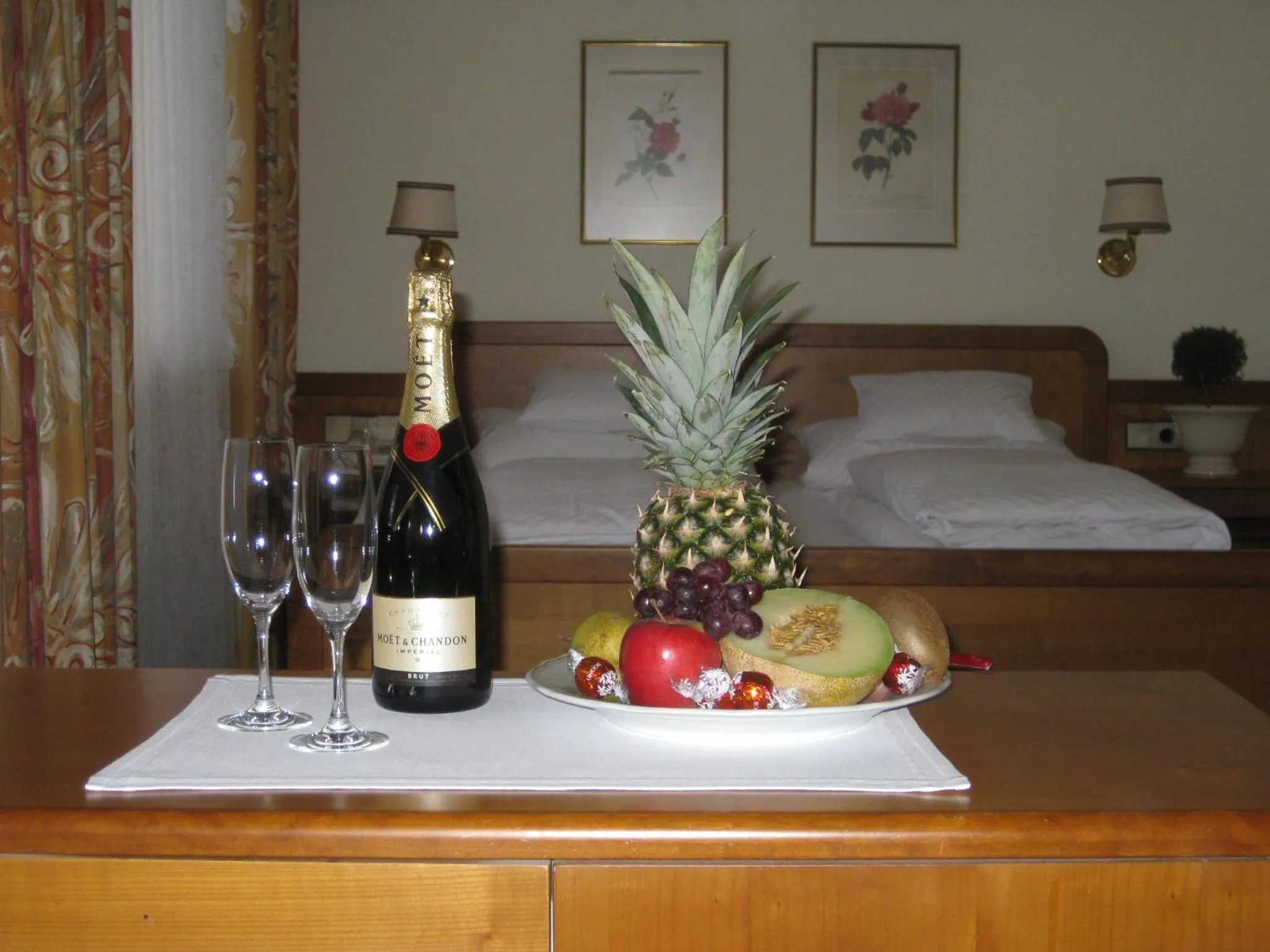 Bedroom, Bed in Kurhotel Roswitha