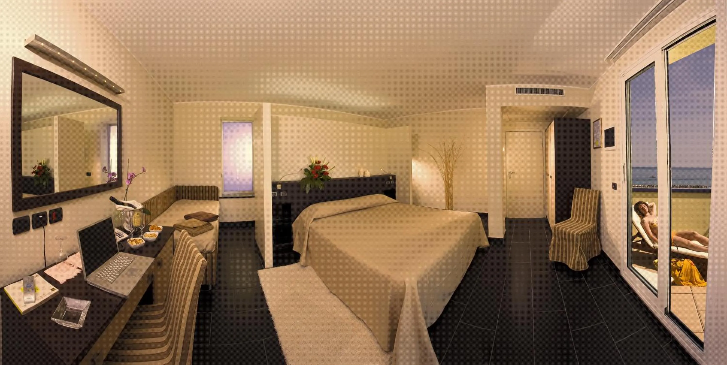 Photo of the whole room, Bed in Hotel Cavalluccio Marino