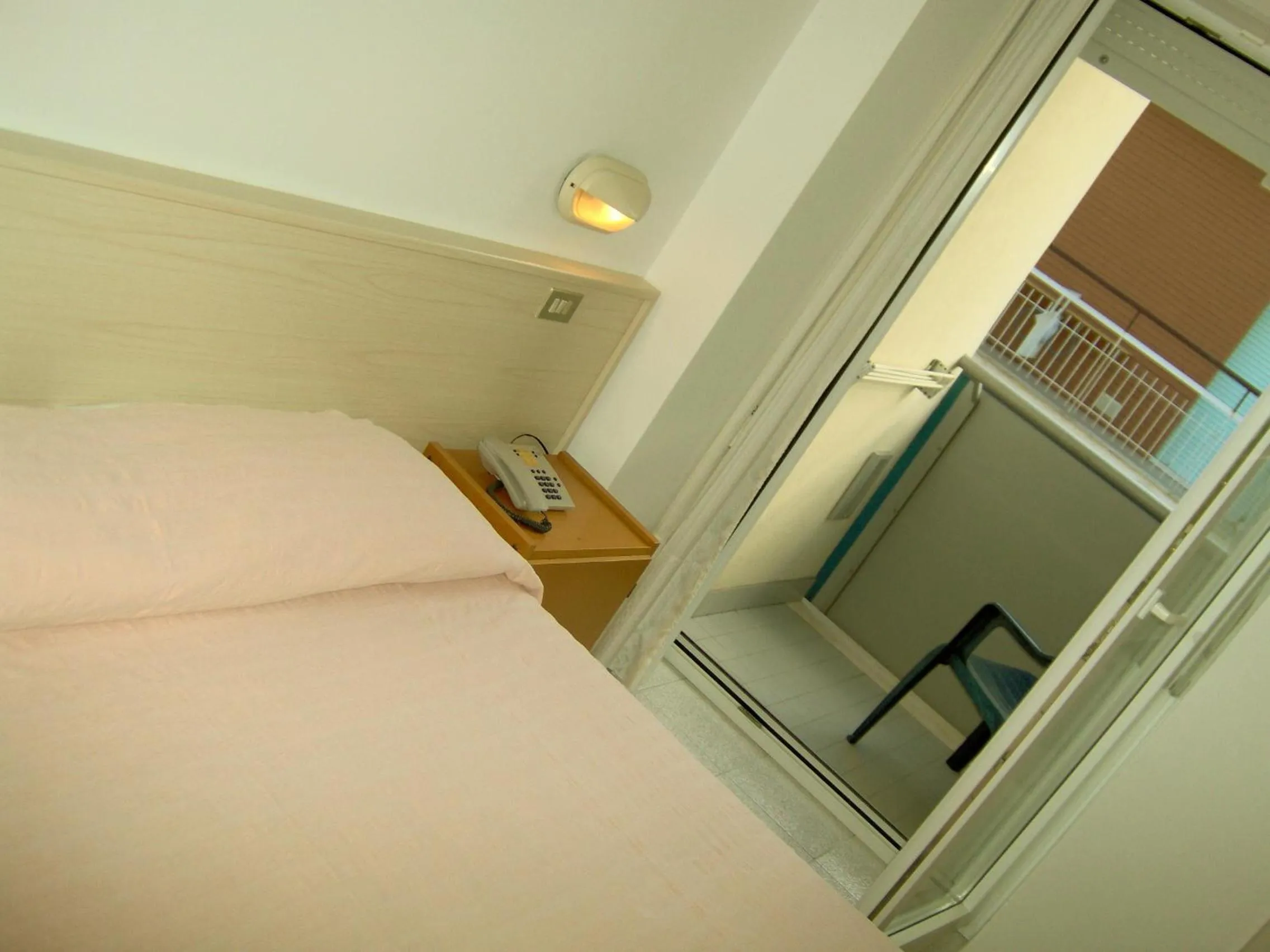 Balcony/Terrace, Bed in Hotel Cavalluccio Marino