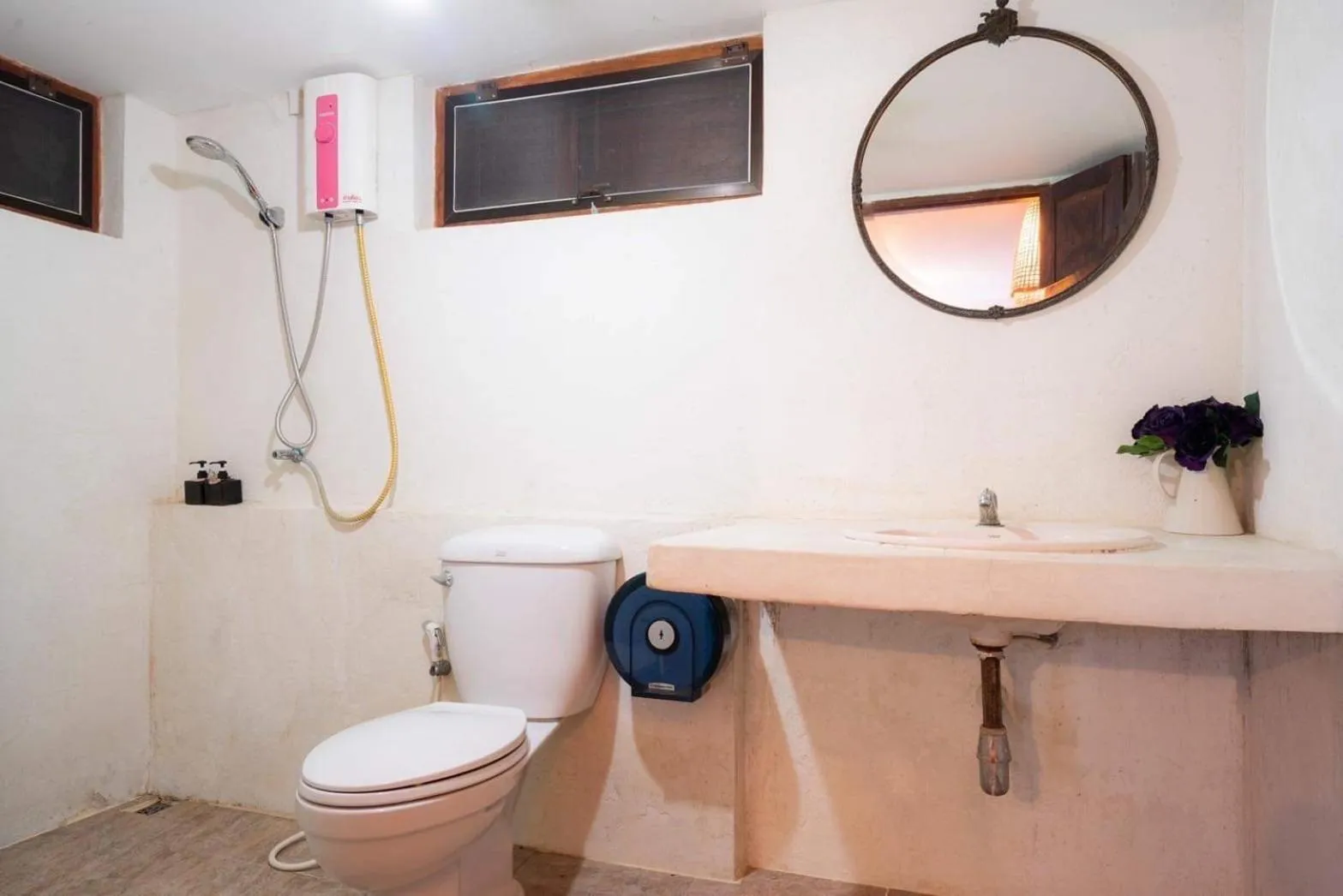 Secret garden pool villa