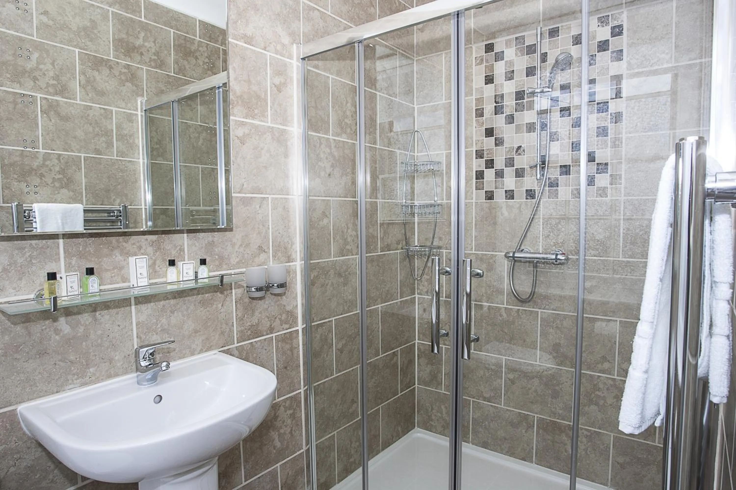 Bathroom in The Black Dog Inn