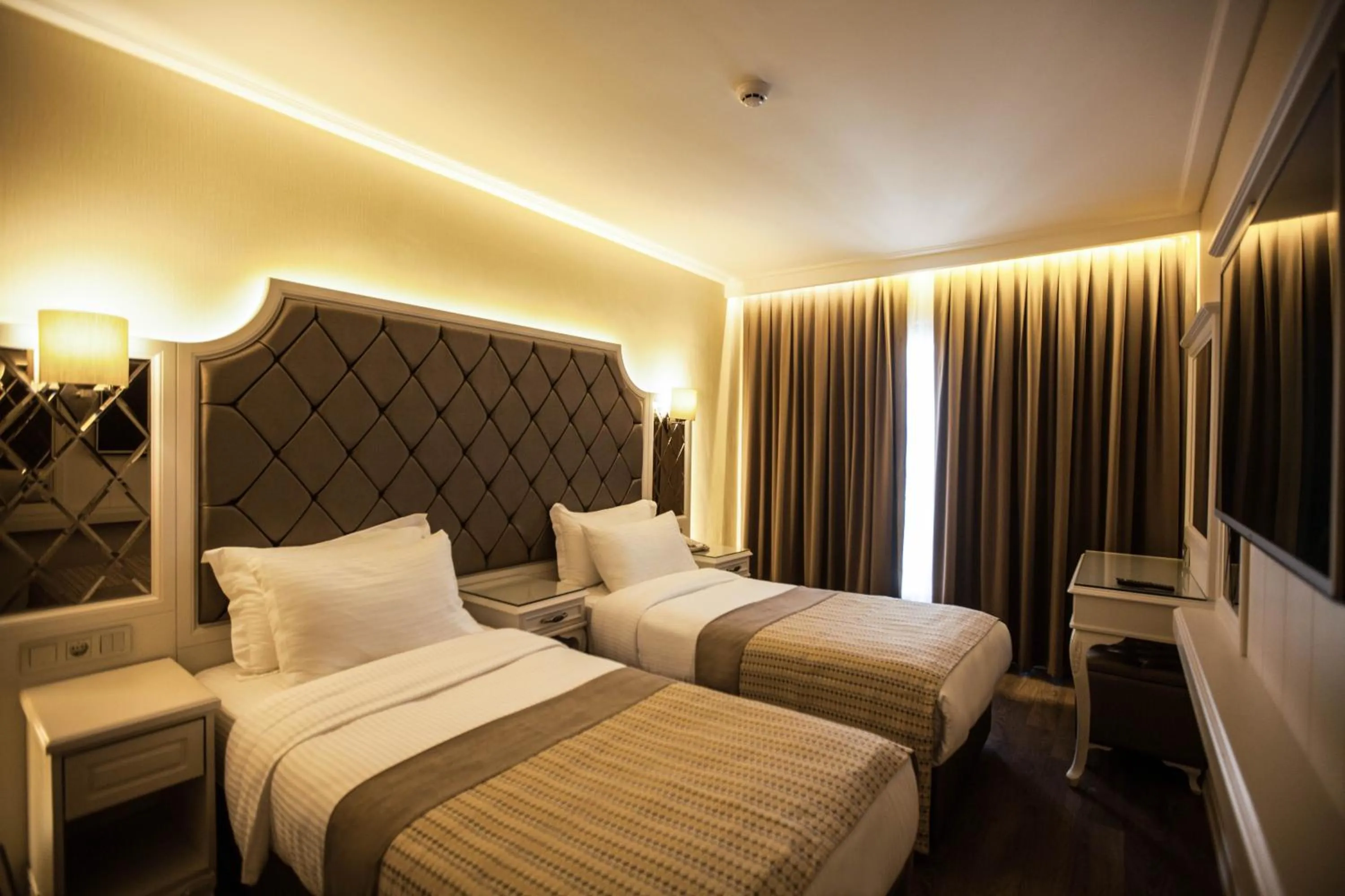 Bed in Miss Istanbul Hotel & SPA