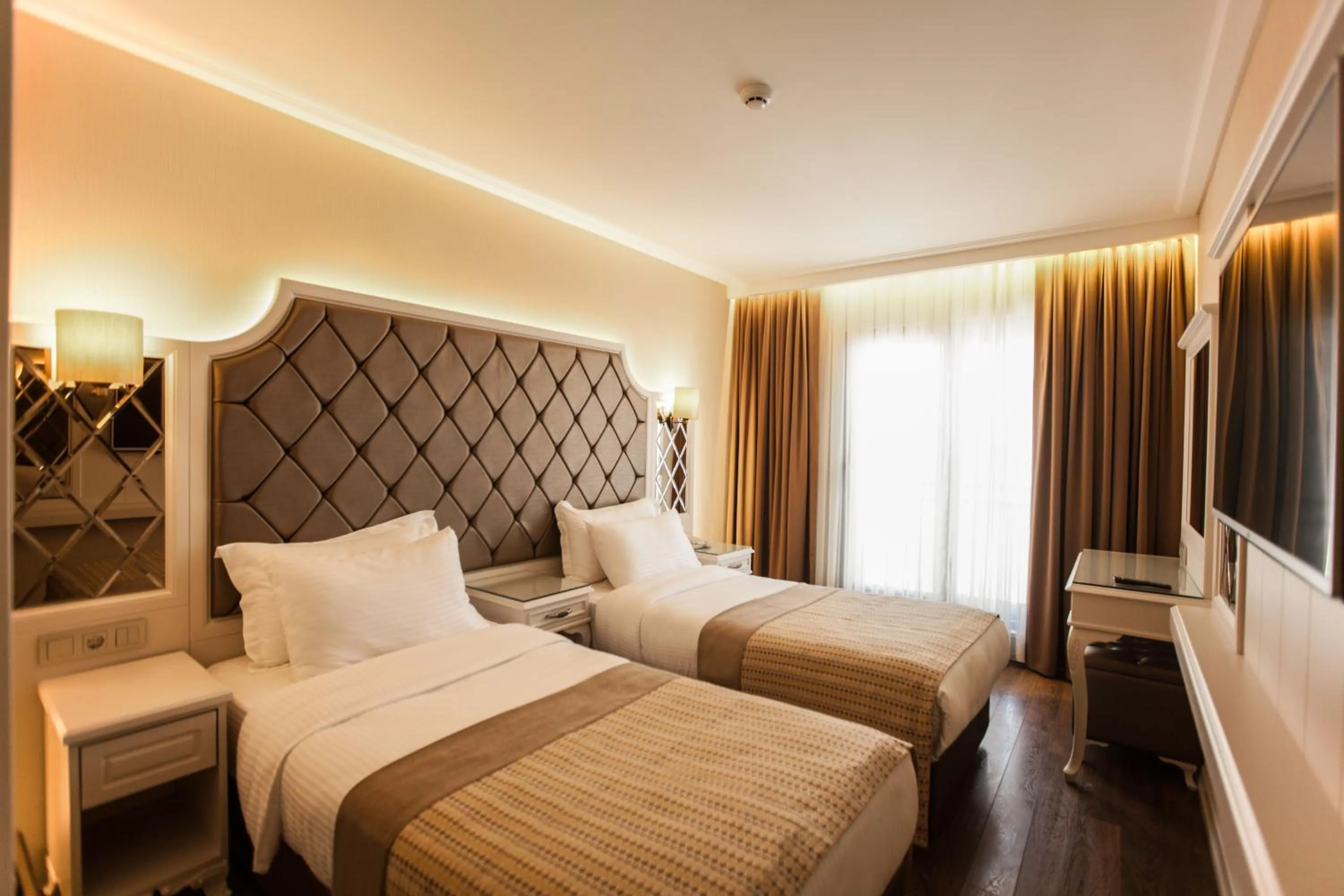 Bed in Miss Istanbul Hotel & SPA