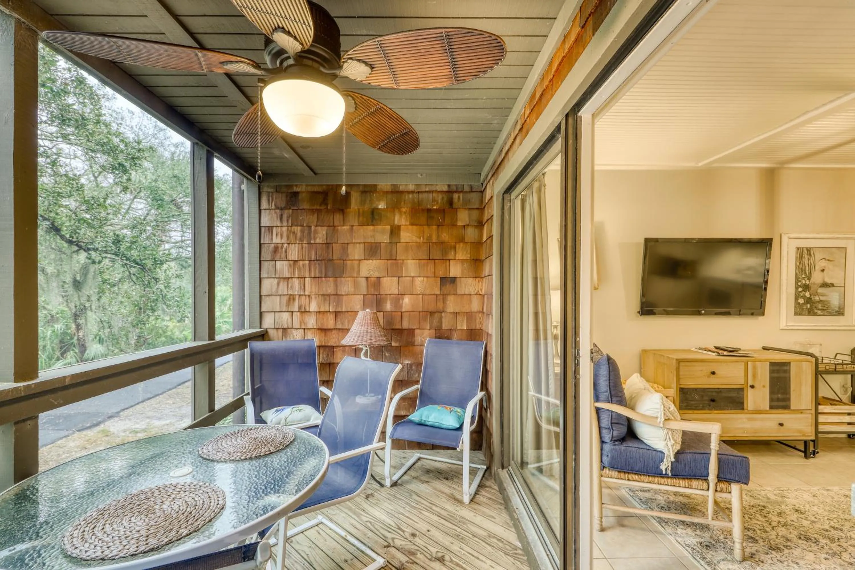 4250 Mariner's Watch Villa