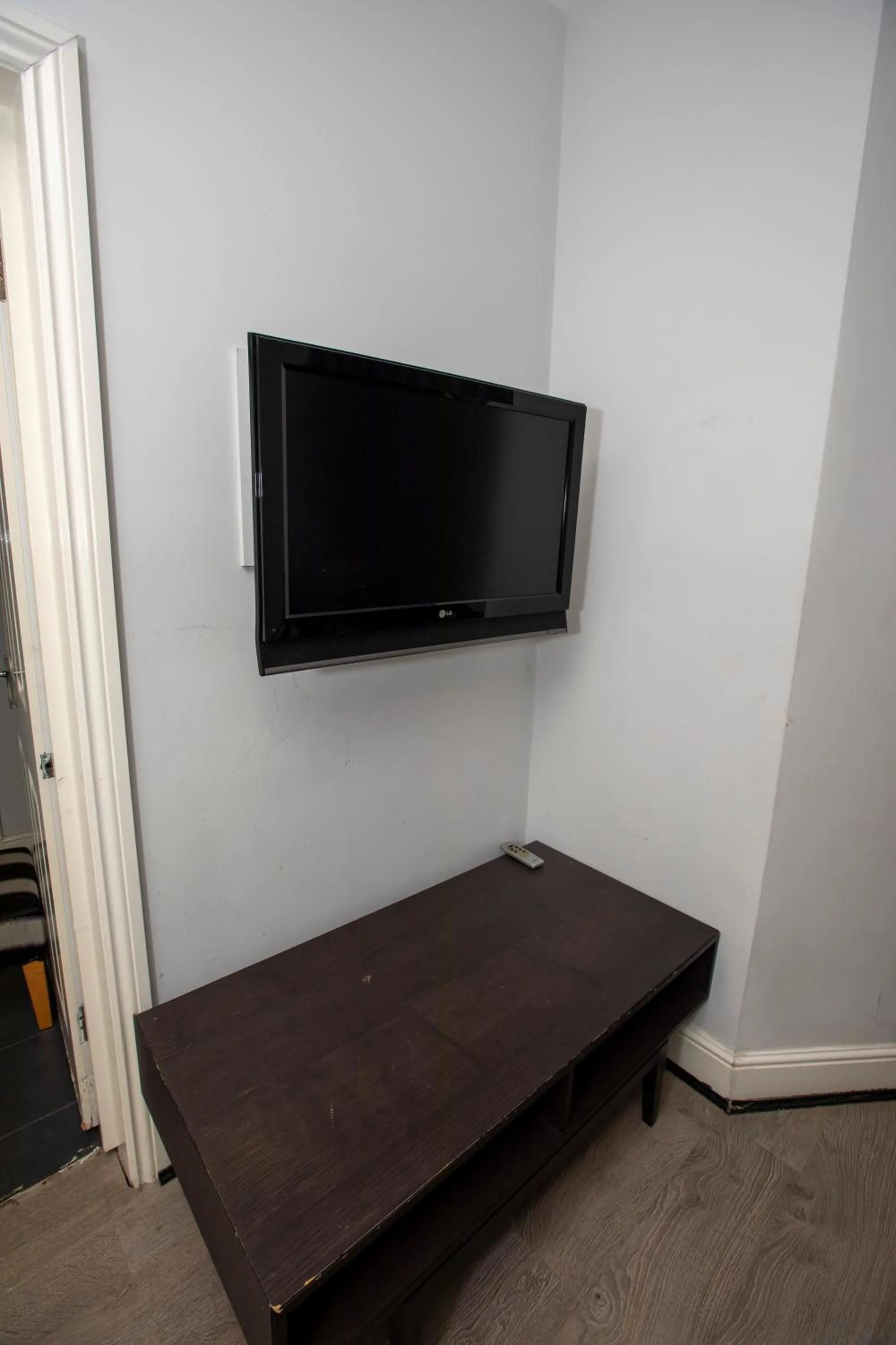 TV and multimedia, Bed in W6 Hotel