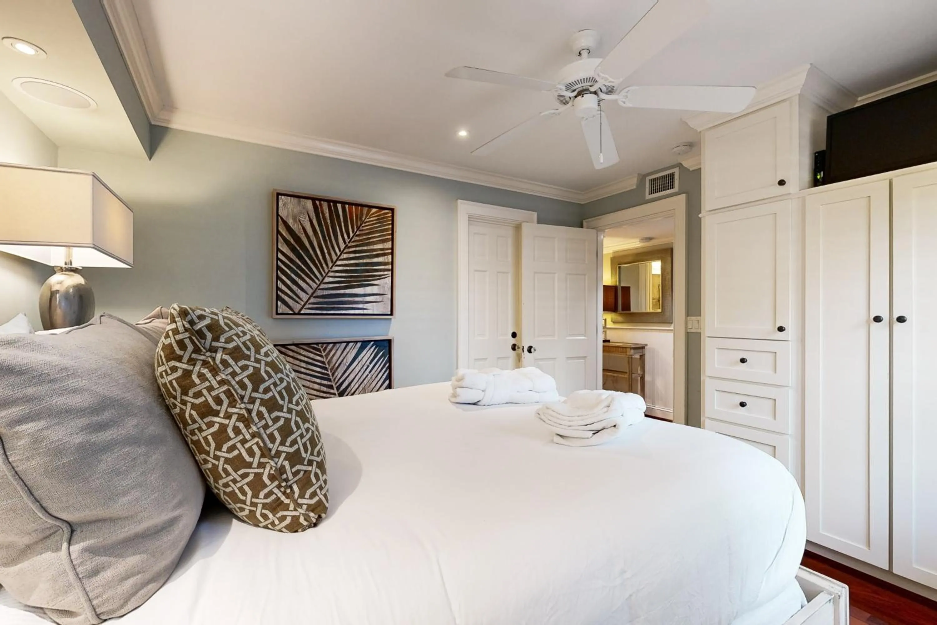 4236 Mariner's Watch