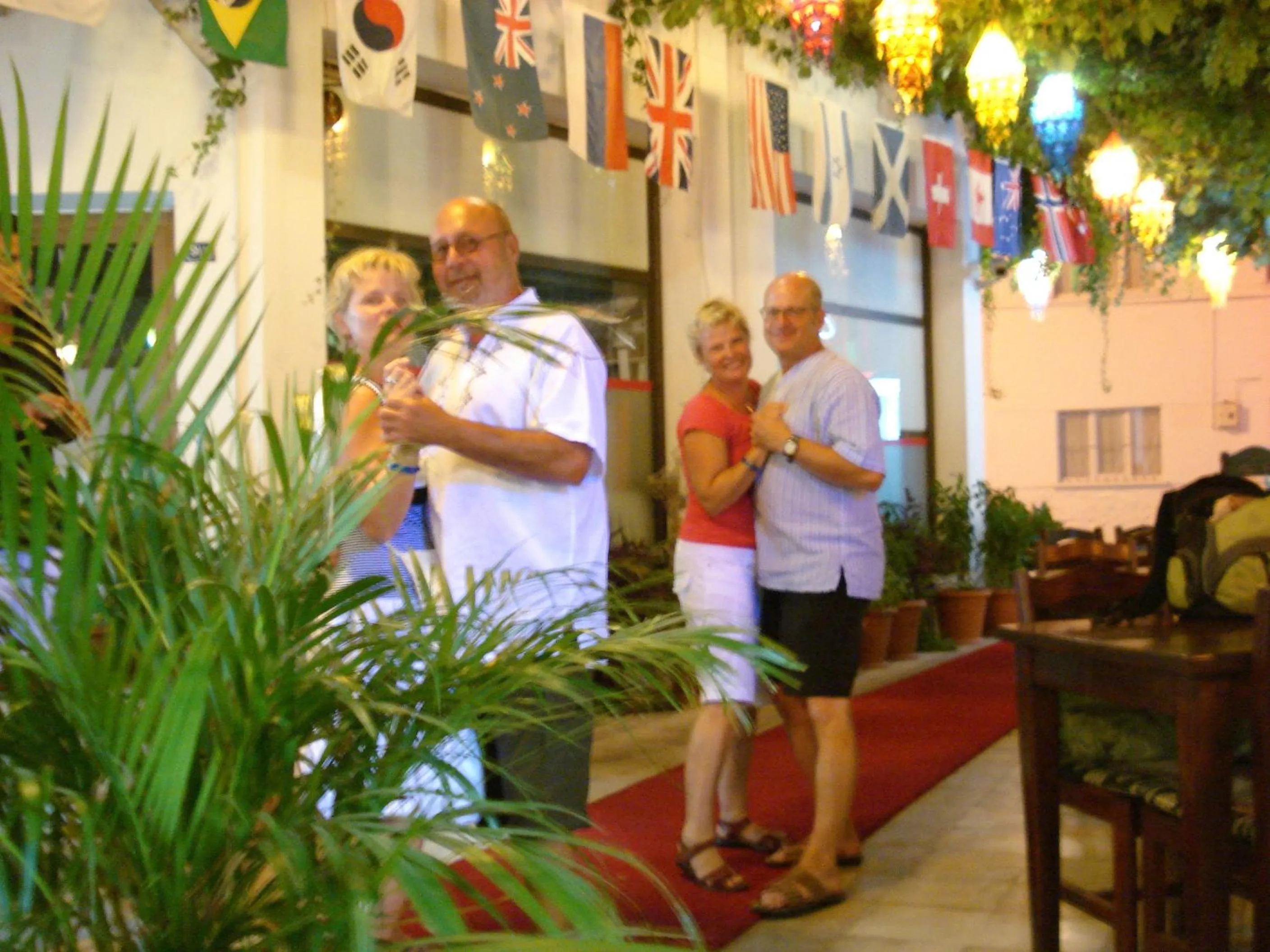 Restaurant/places to eat in Sevin Hotel Pension