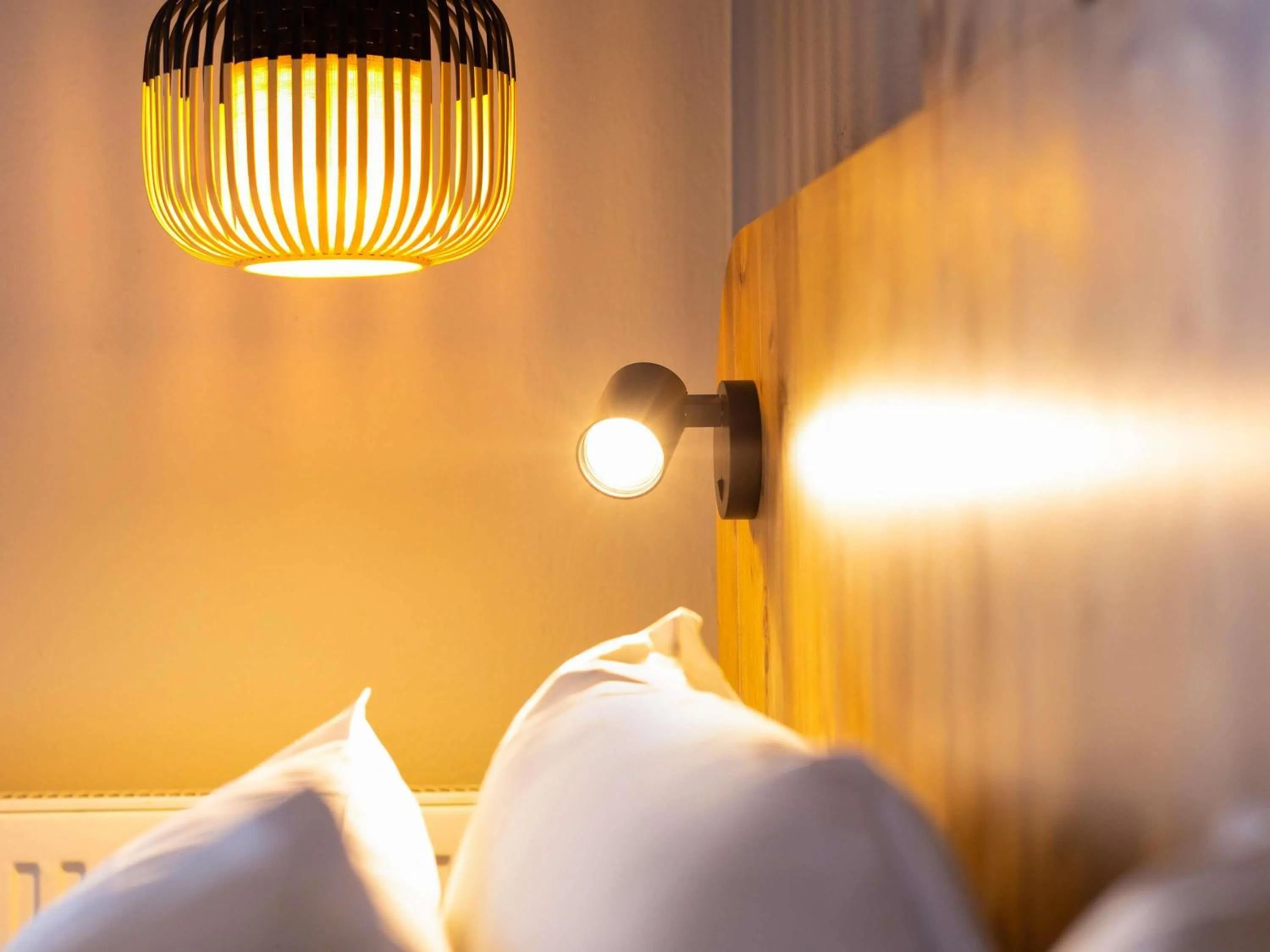 Bedroom, Bed in ibis Styles Les Houches Chamonix