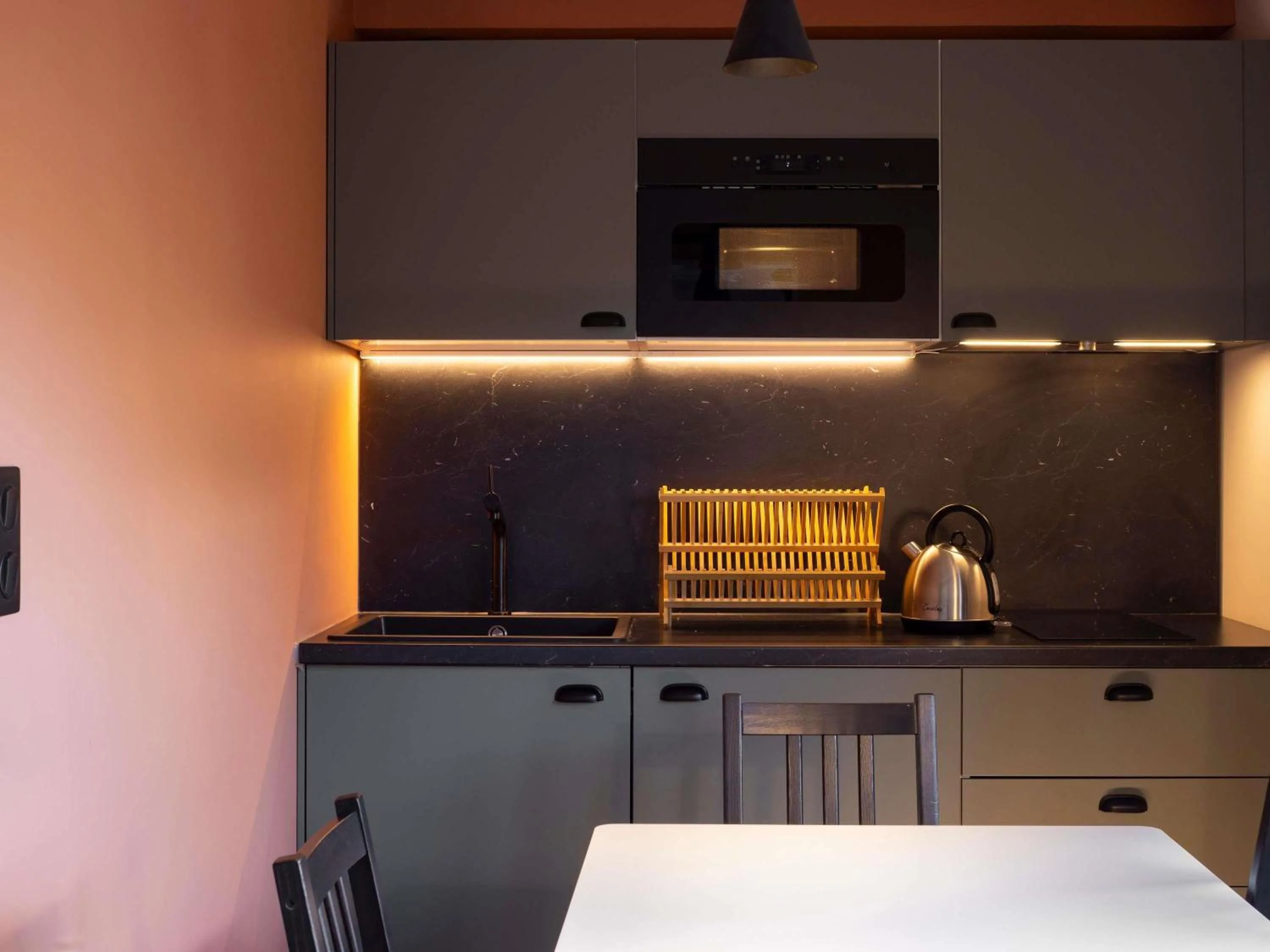 Bedroom in ibis Styles Les Houches Chamonix