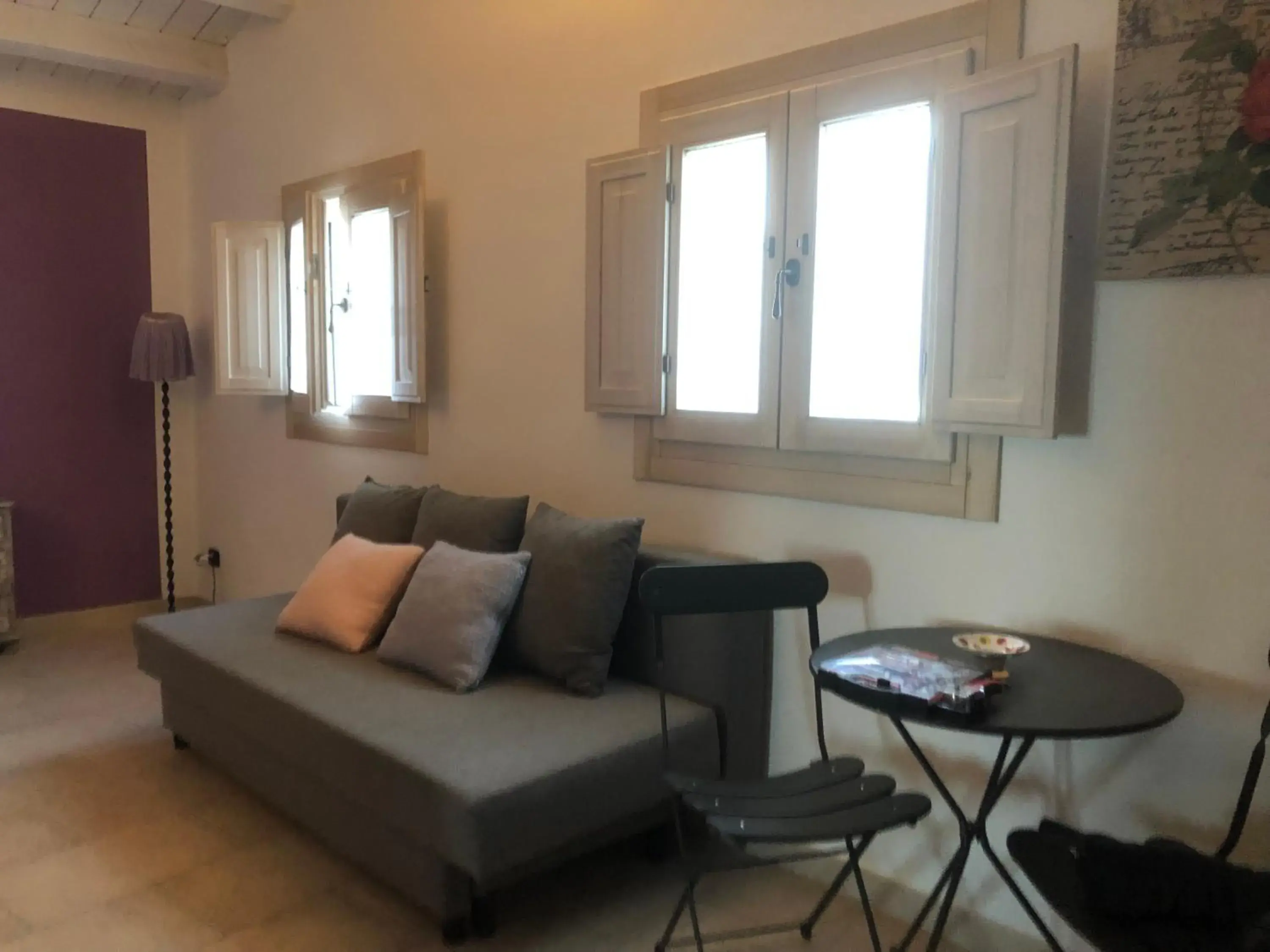 Large Double Room - single occupancy in Chicchi Di Melograno Large Double Room - single occupancy in Chicchi Di Melograno