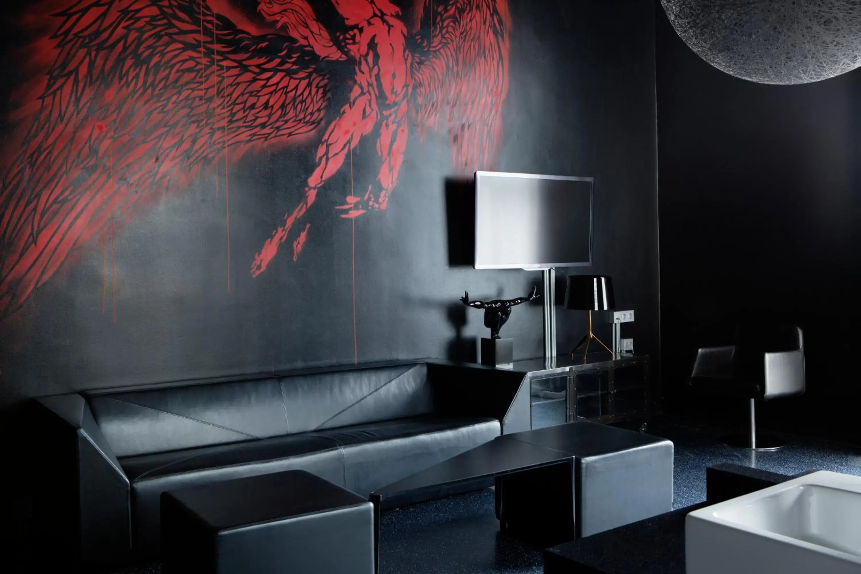 Suite in Comfort Hotel Grand Central Suite in Comfort Hotel Grand Central