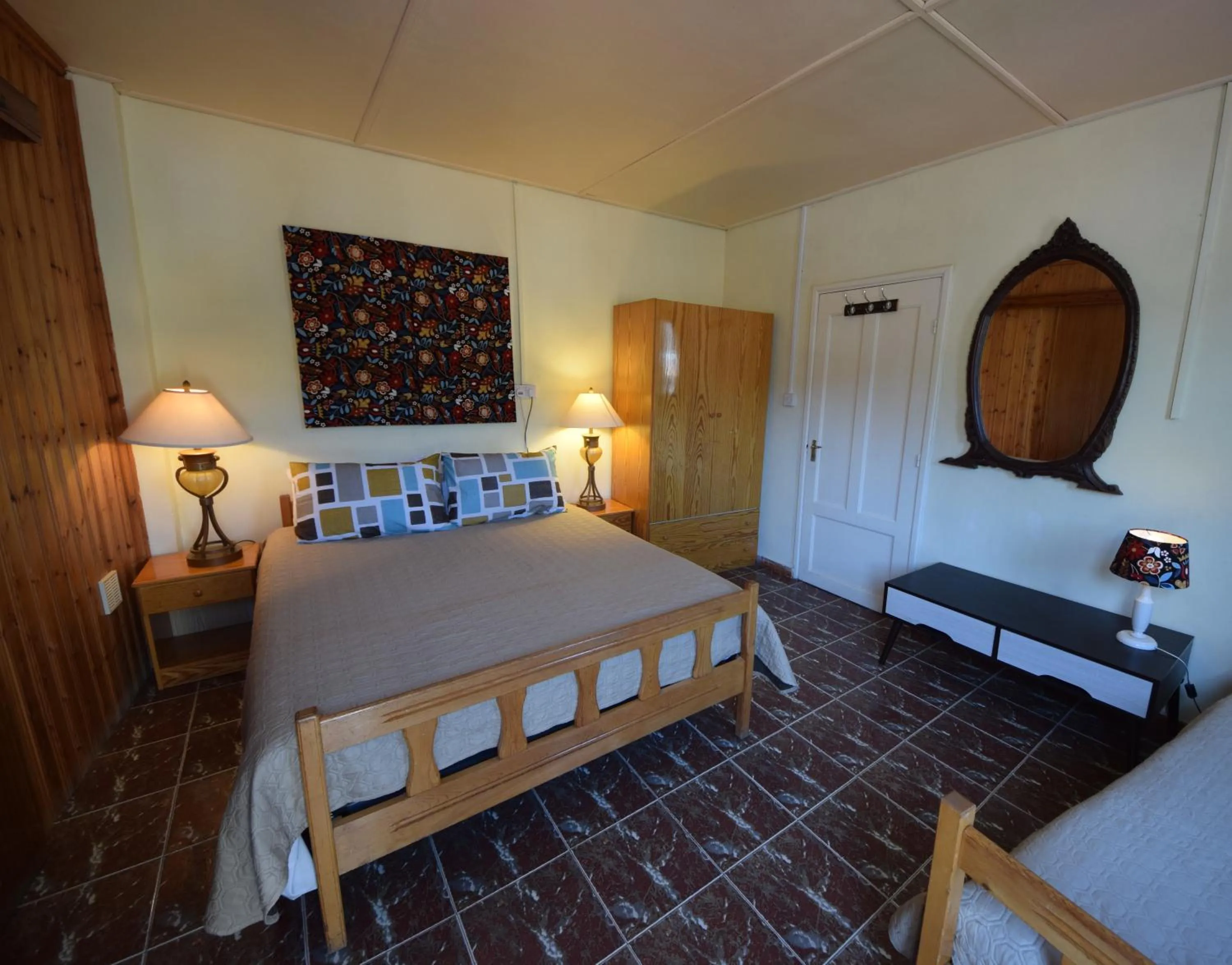 Bed in Christys Palace Hotel