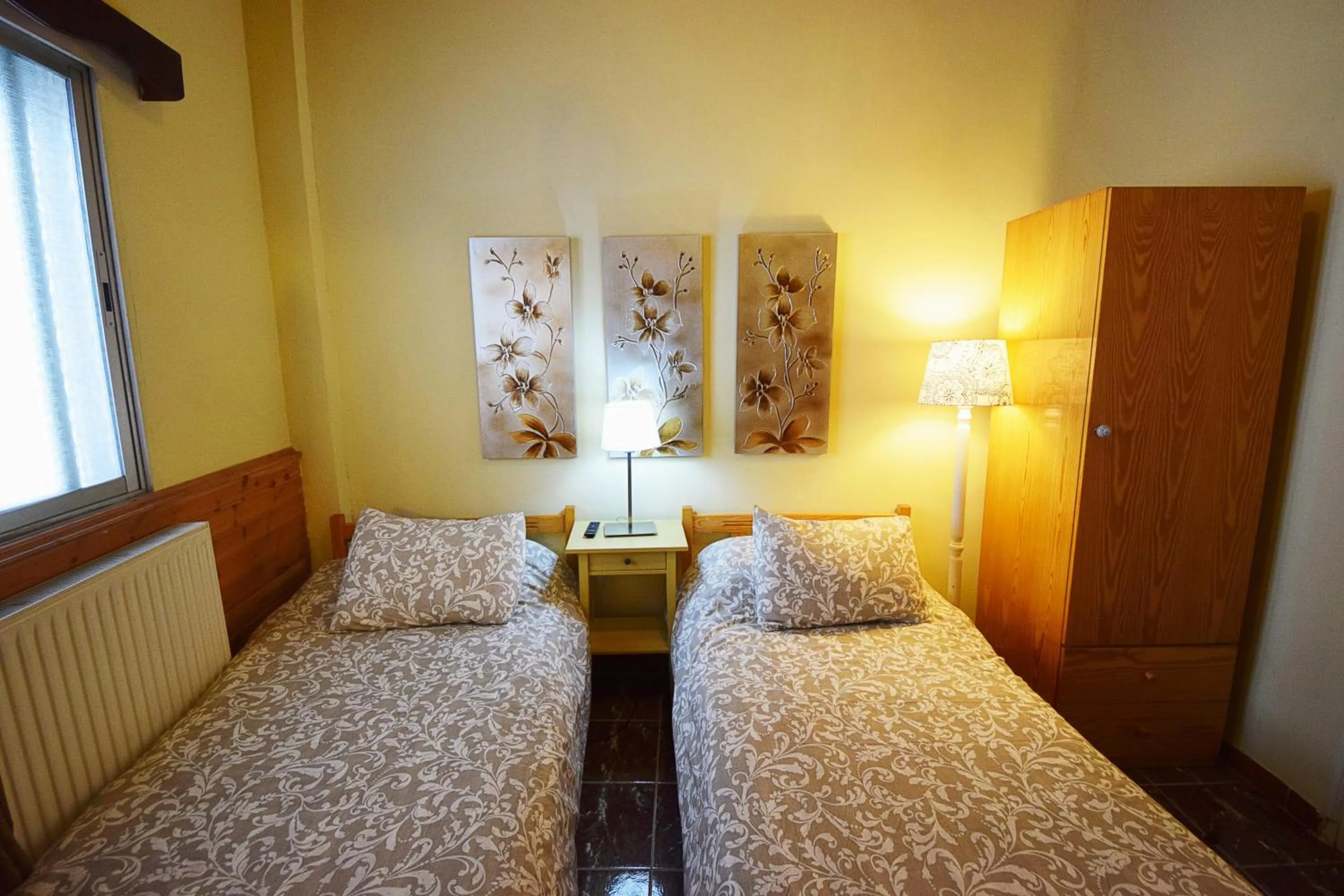 Bed in Christys Palace Hotel