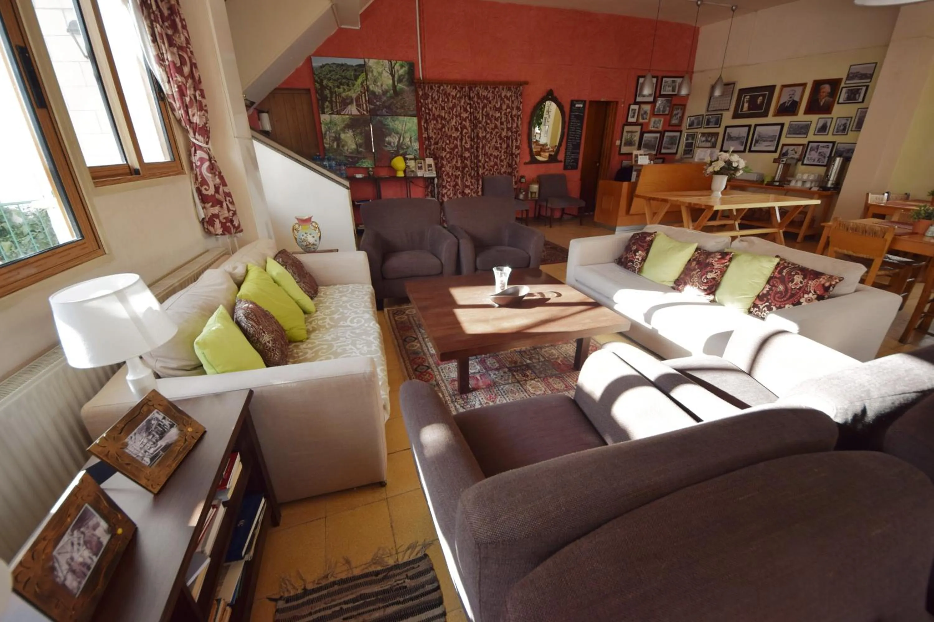 Day in Christys Palace Hotel