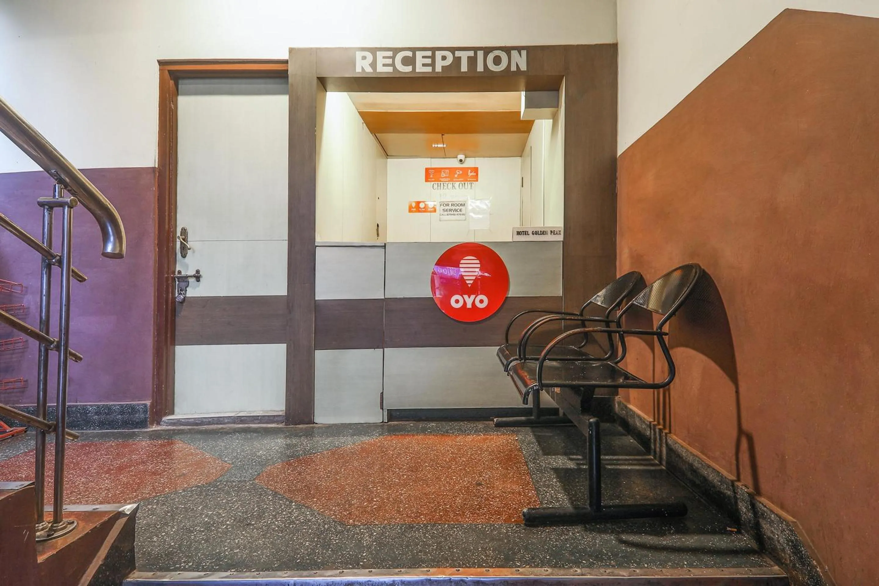 Lobby or reception in Hotel O Golden Peak