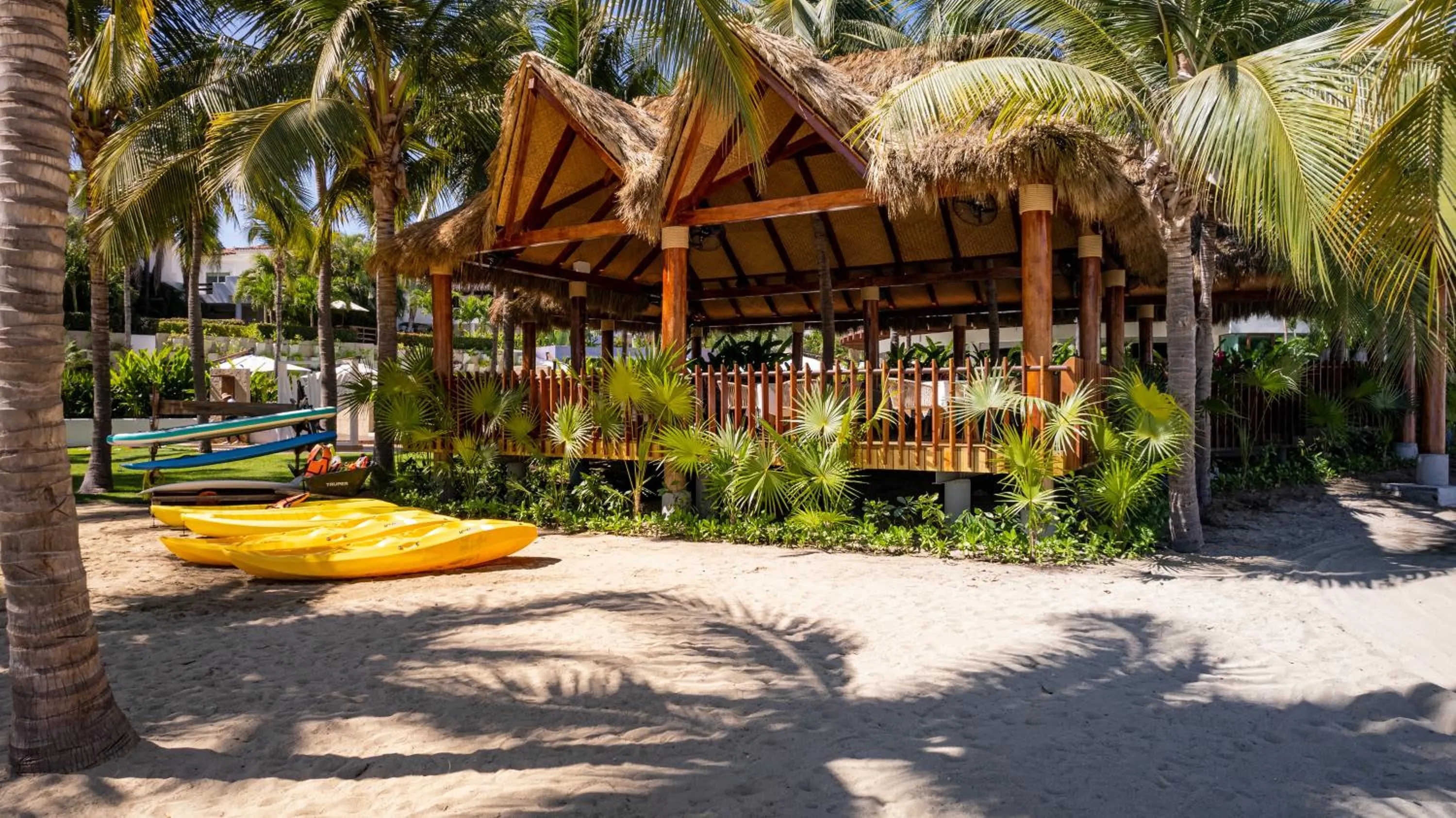 Beach in Kovay Gardens