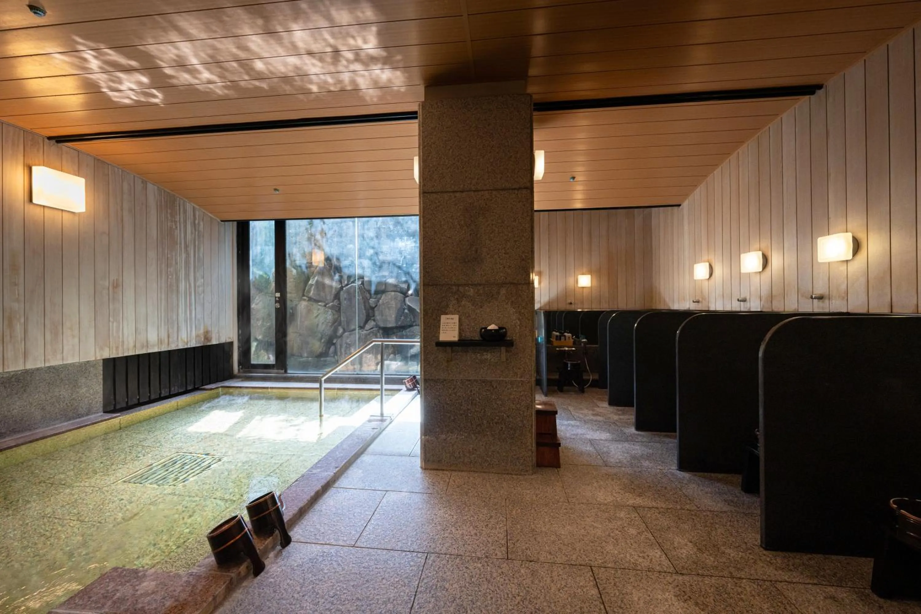 Public Bath in Kinsuikan
