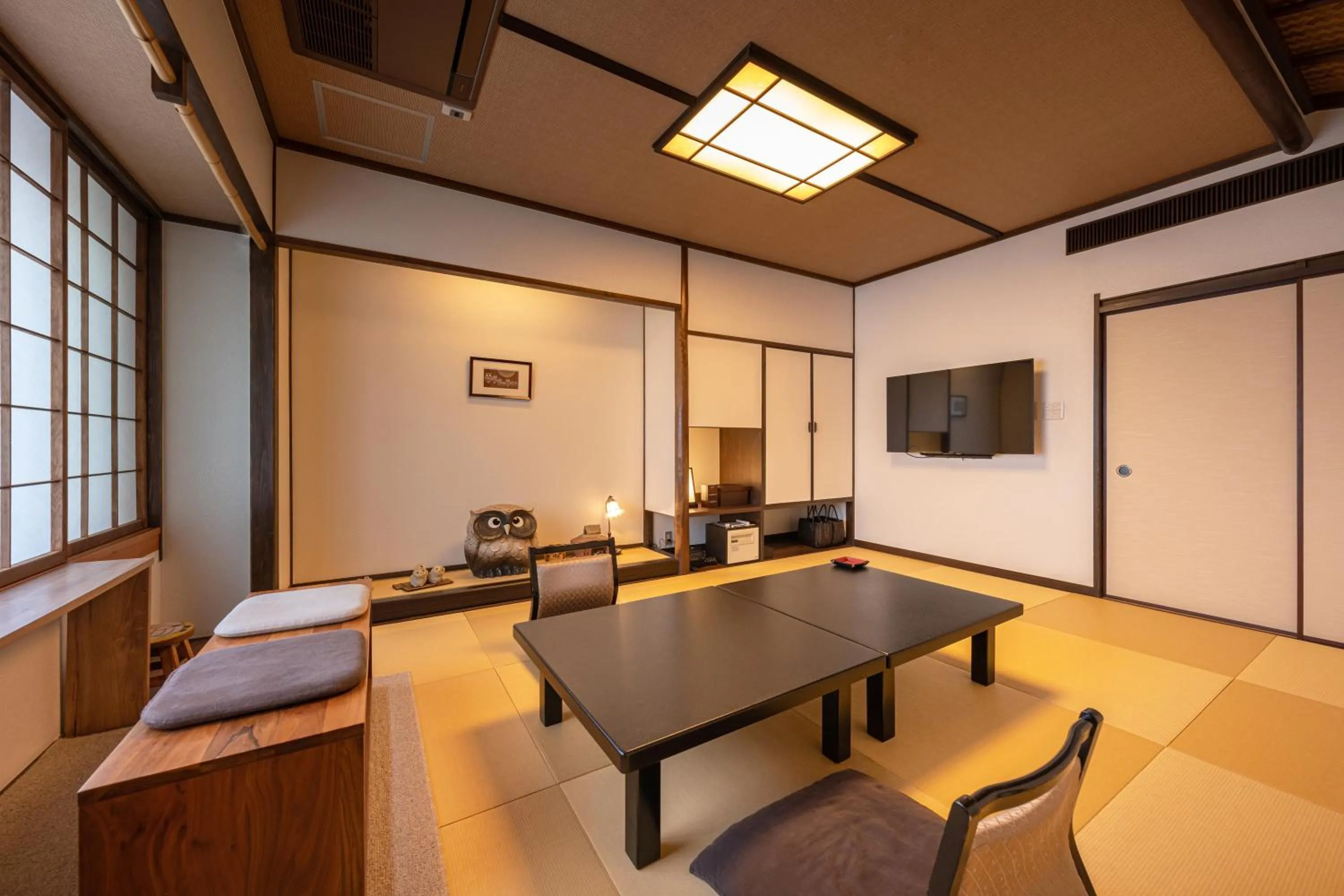 Photo of the whole room in Kinsuikan