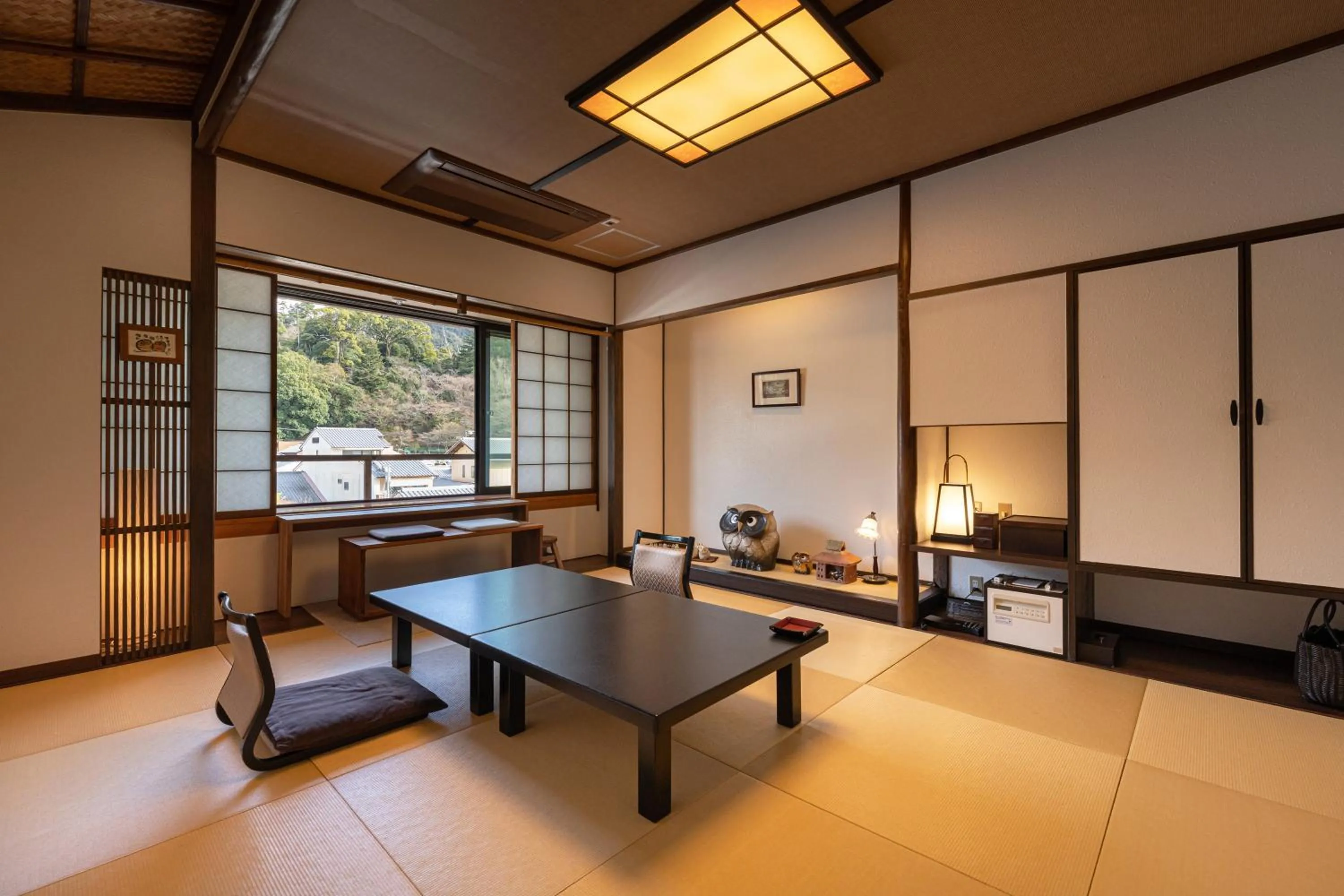 Photo of the whole room in Kinsuikan