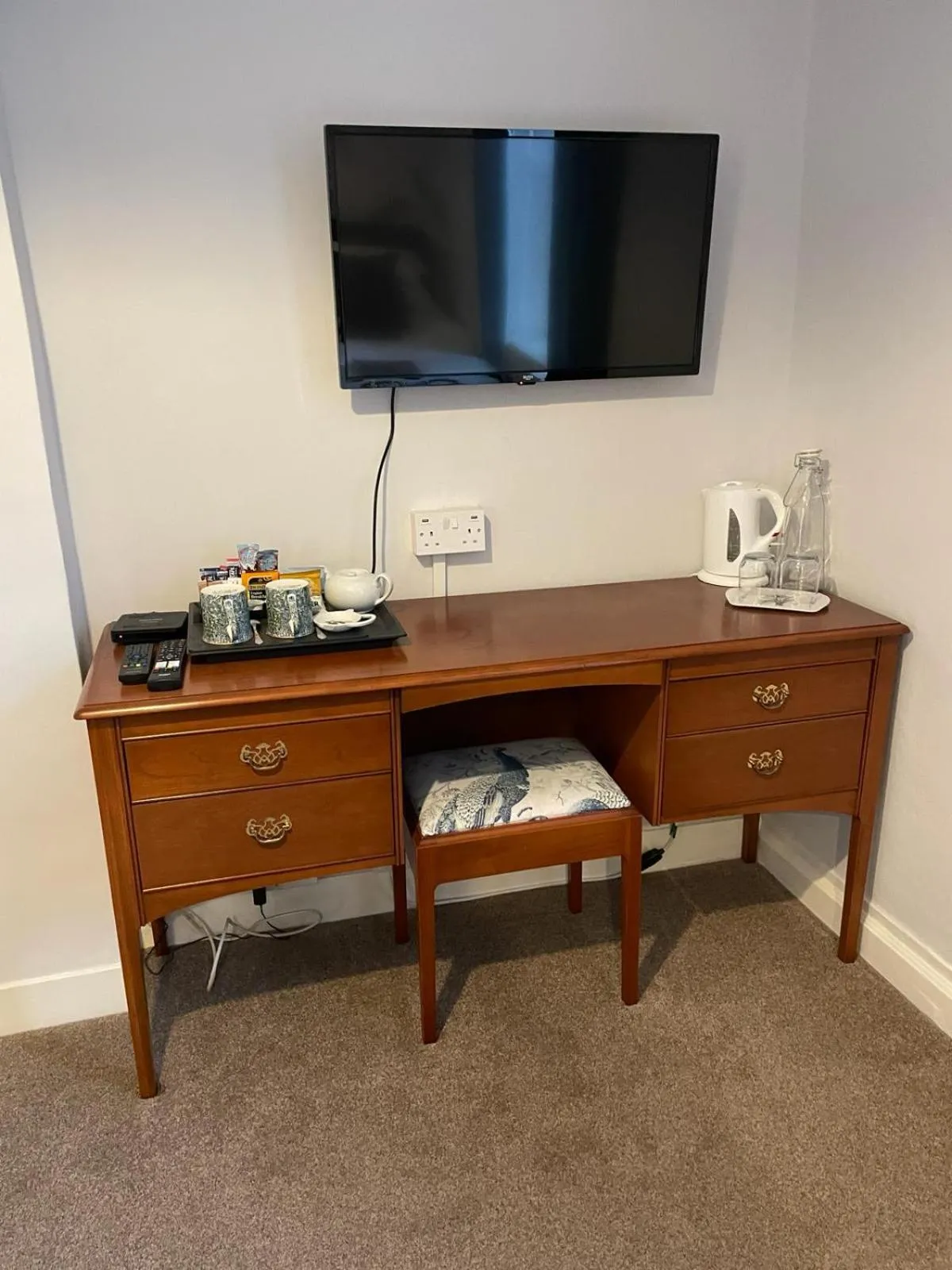 TV and multimedia in The Spinney