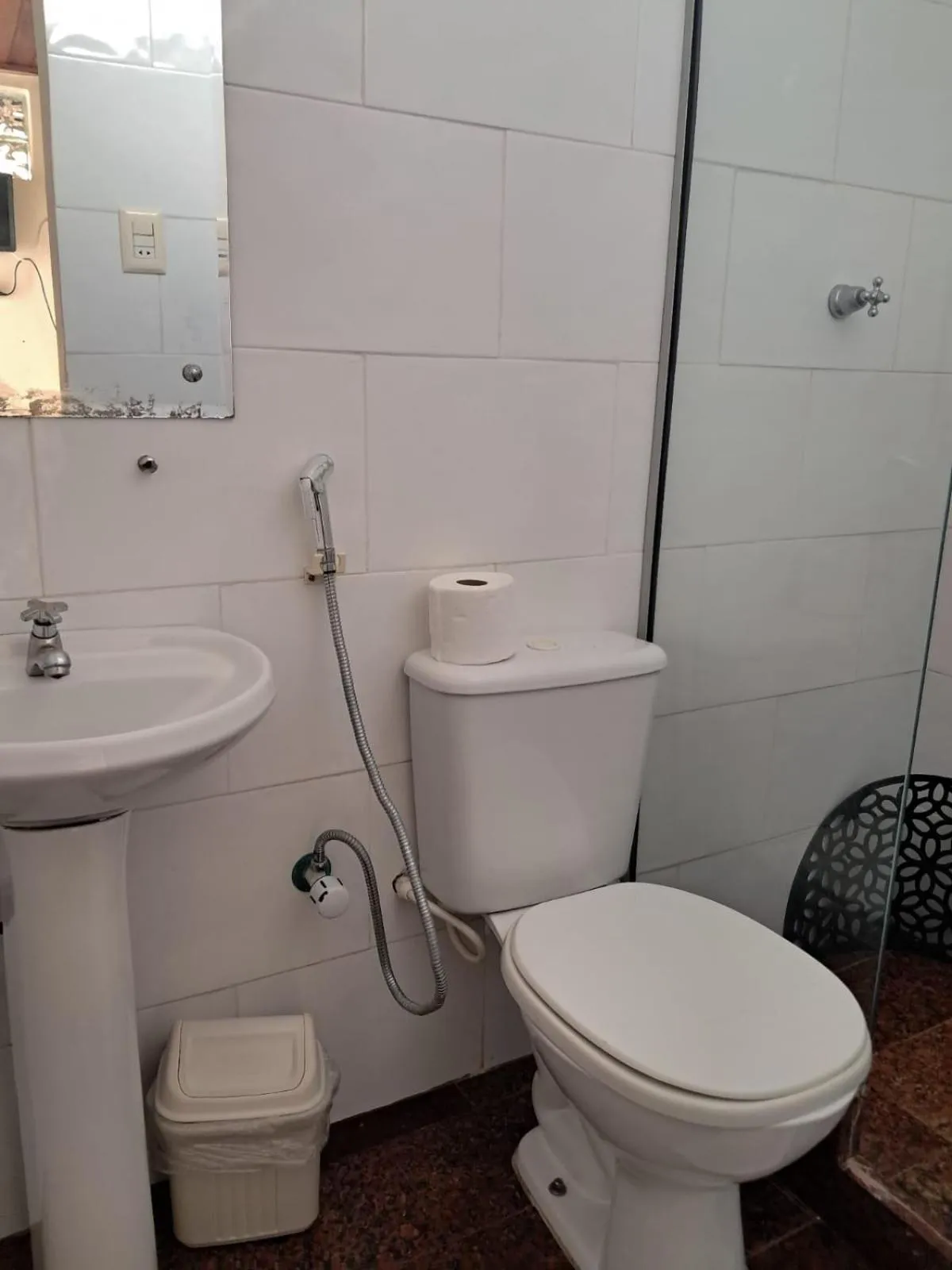 Bathroom in Hotel Pousada Acácia da Barra