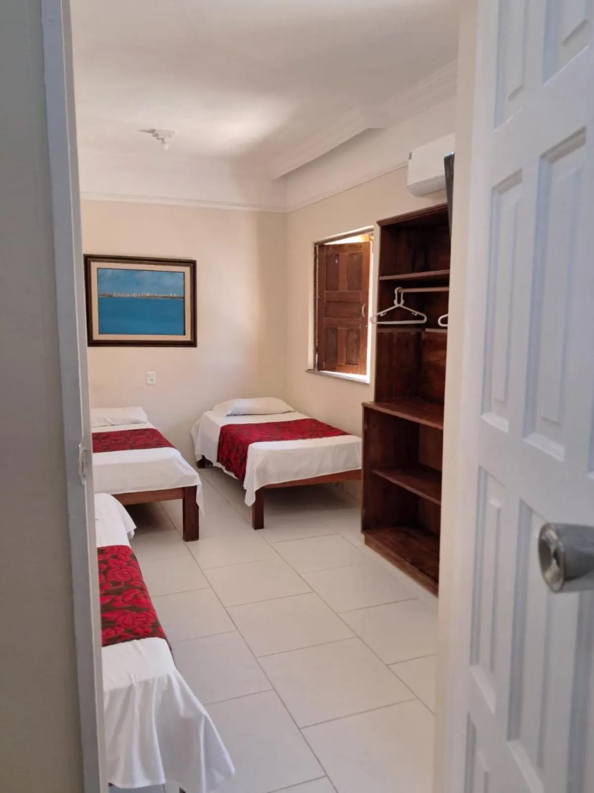 Facade/entrance, Bed in Hotel Pousada Acácia da Barra