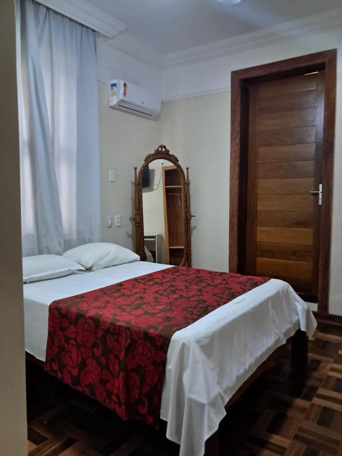 Bed in Hotel Pousada Acácia da Barra