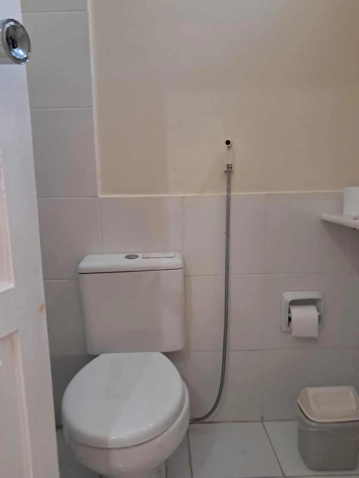 Bathroom in Hotel Pousada Acácia da Barra