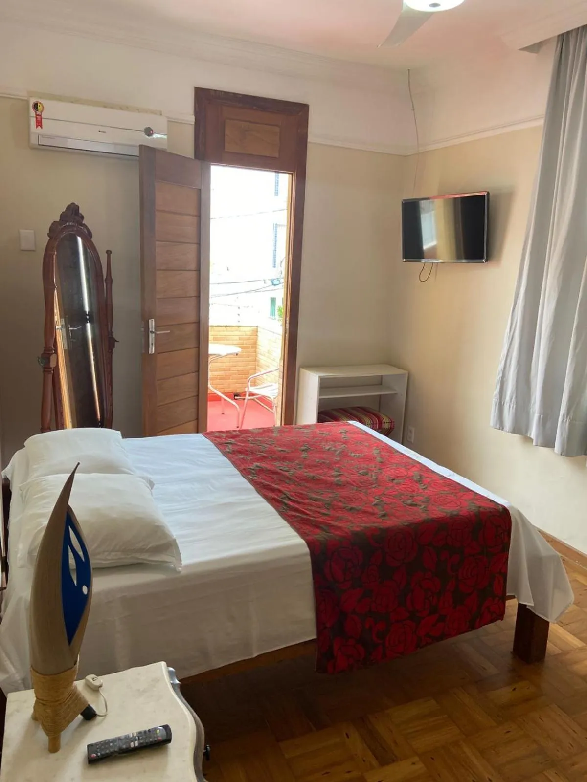 Bed in Hotel Pousada Acácia da Barra