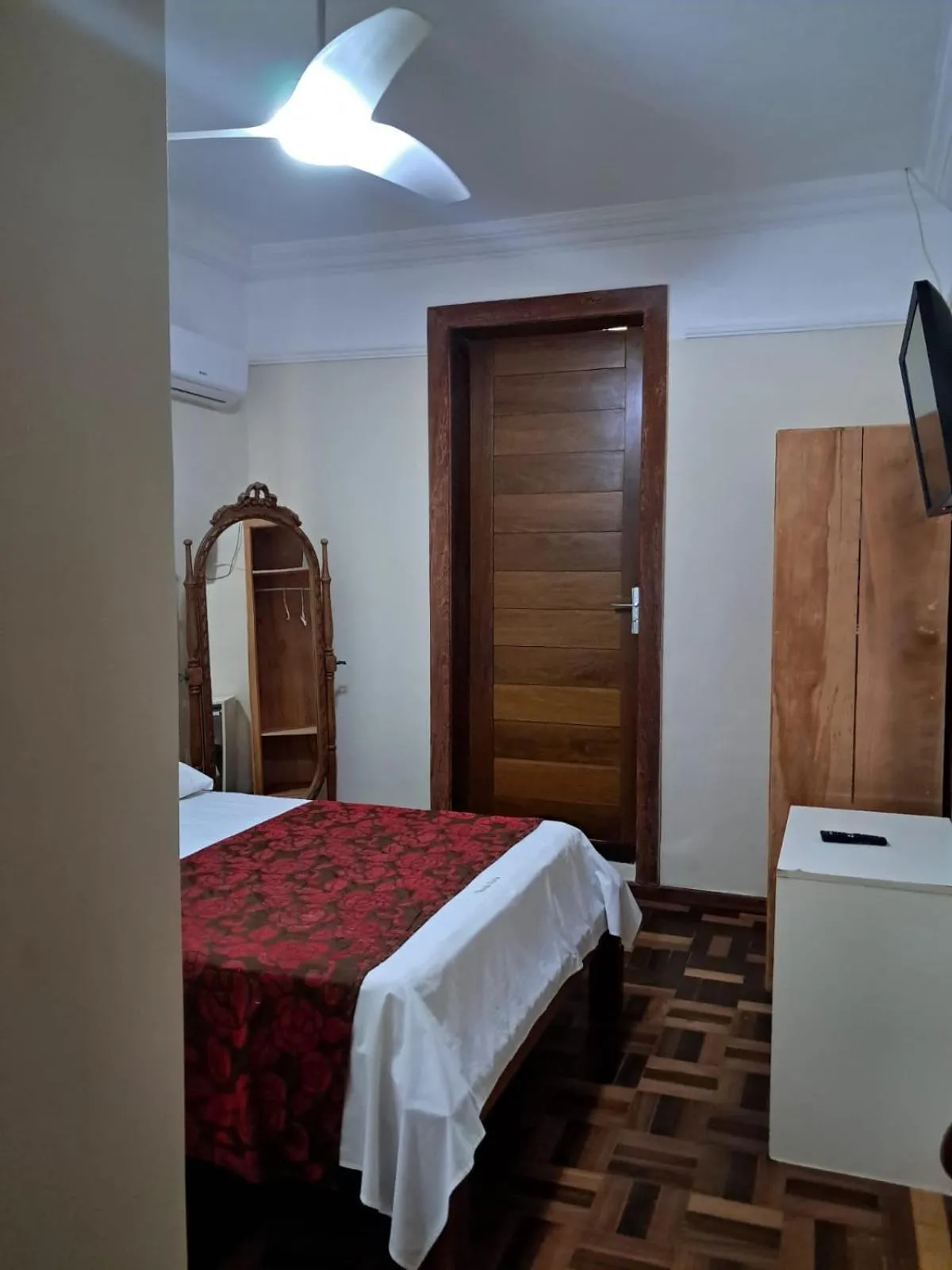 Bed in Hotel Pousada Acácia da Barra