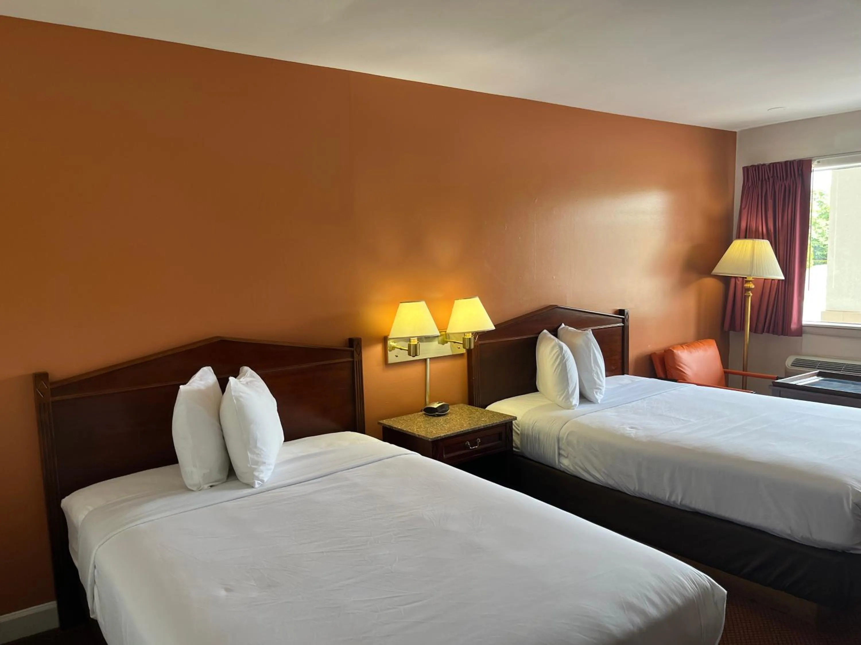 Bedroom, Bed in Motel 6 Culpeper, VA