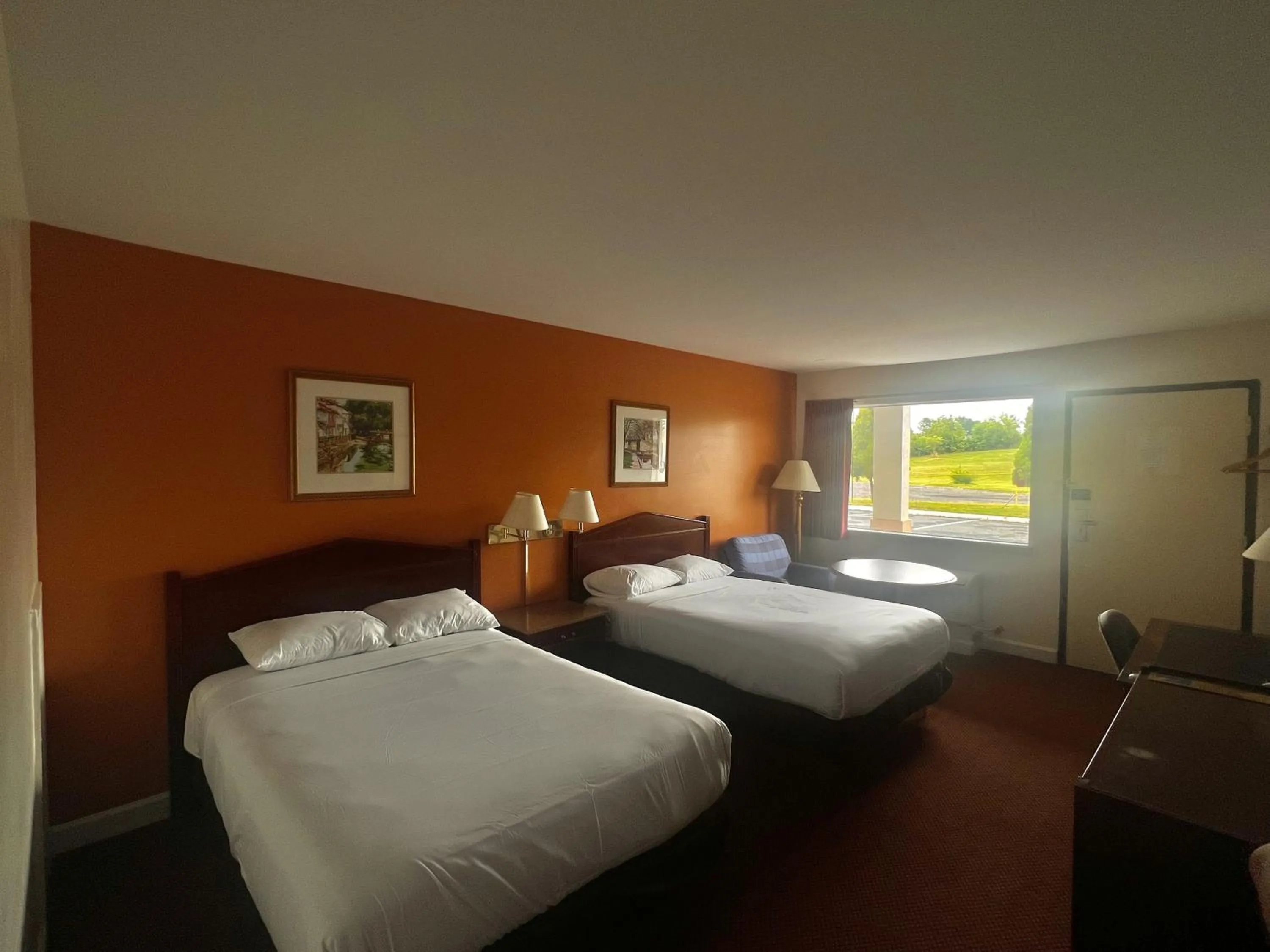 Bedroom, Bed in Motel 6 Culpeper, VA