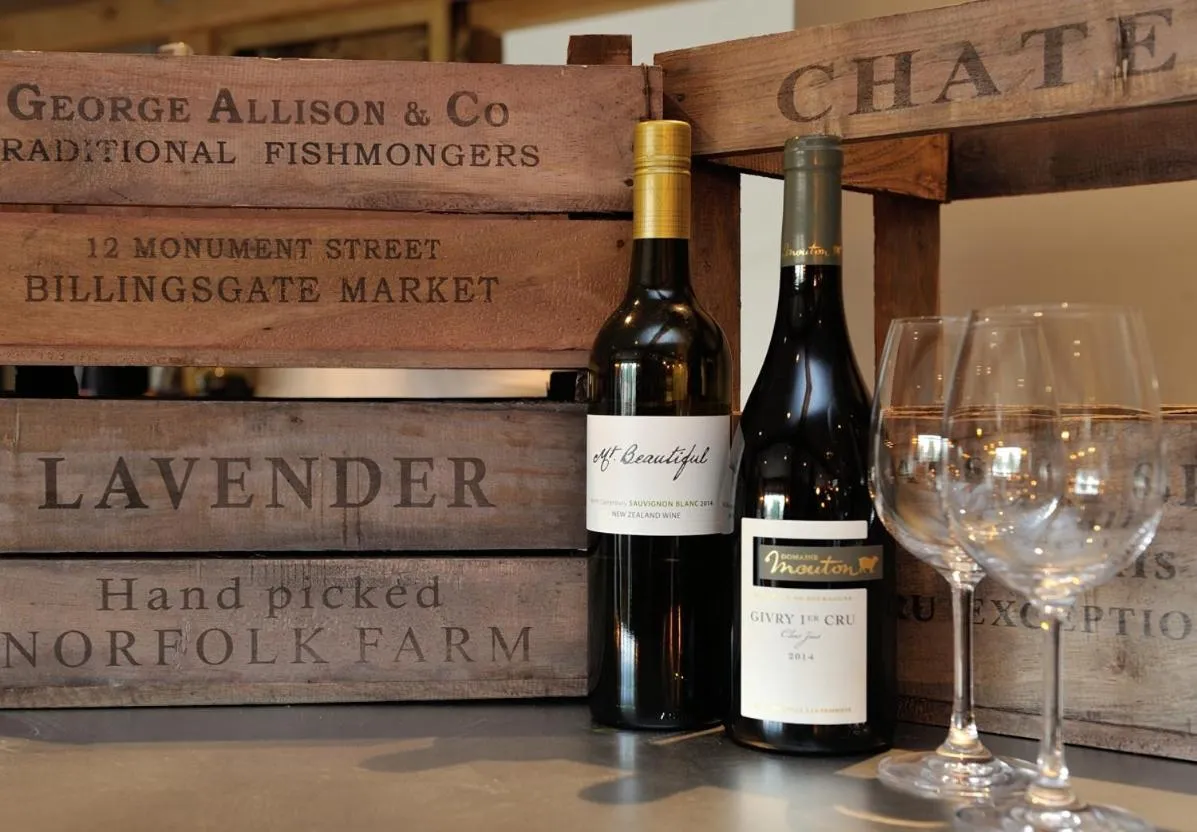 Alcoholic drinks in The Dog At Wingham