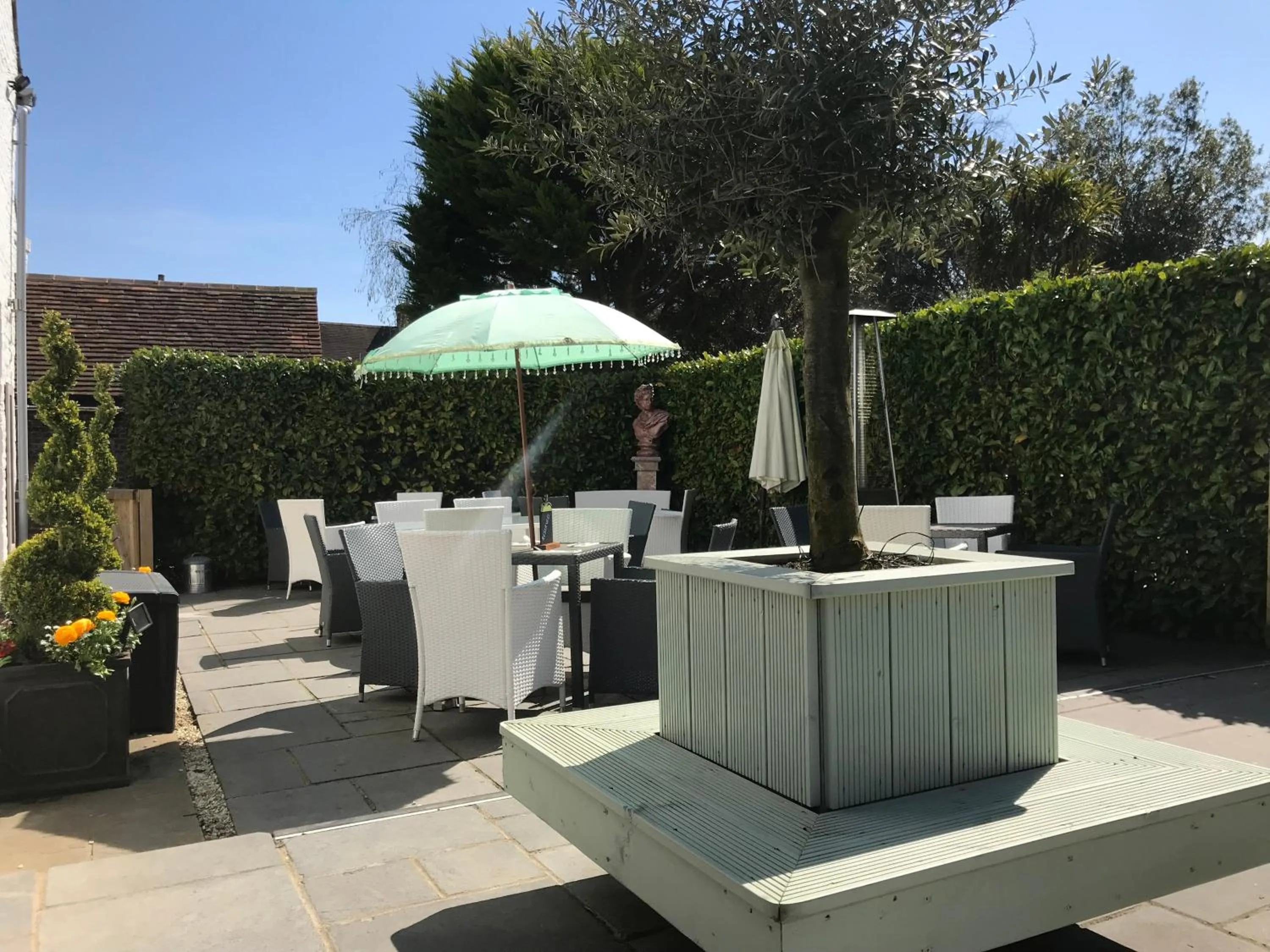 Patio in The Dog At Wingham