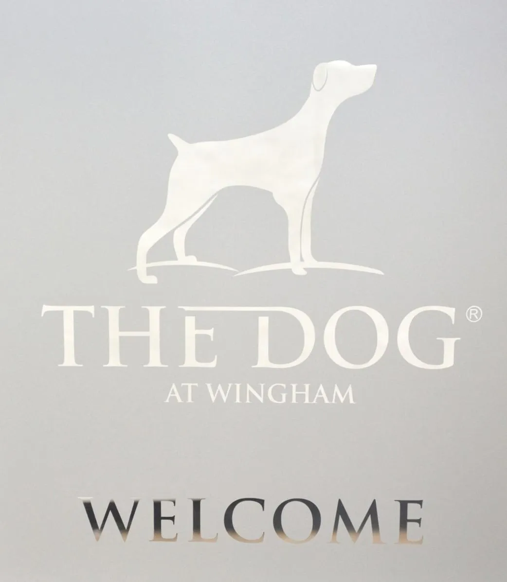 Decorative detail in The Dog At Wingham