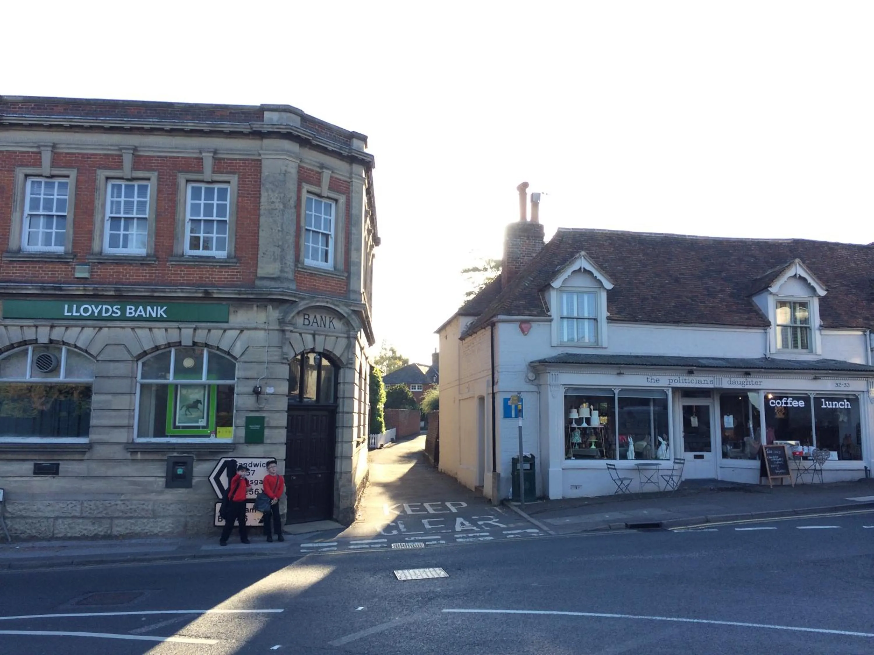 Restaurant/places to eat in The Dog At Wingham