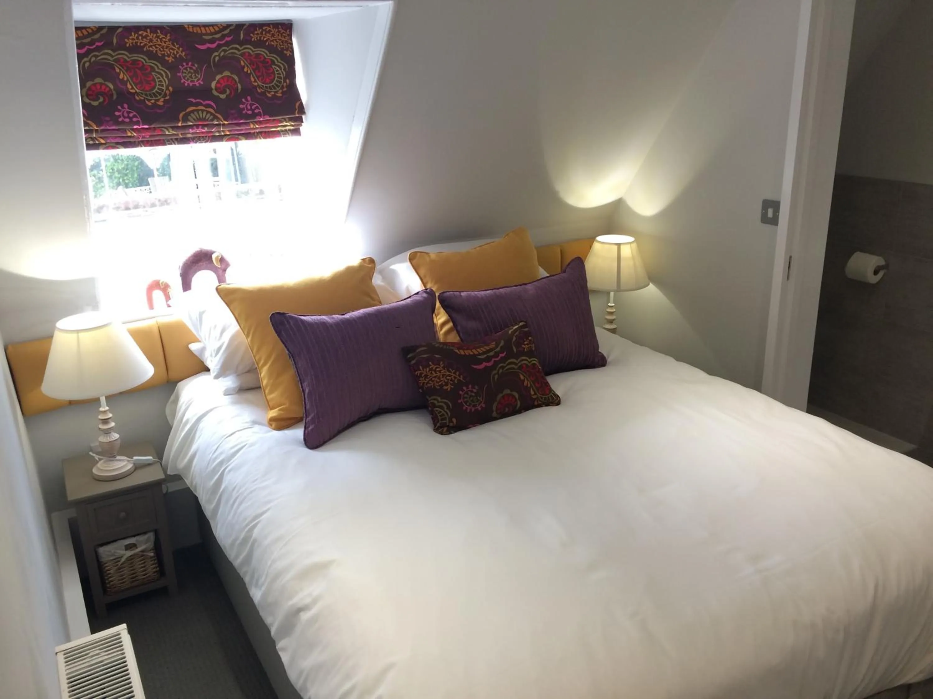 Bed in The Dog At Wingham