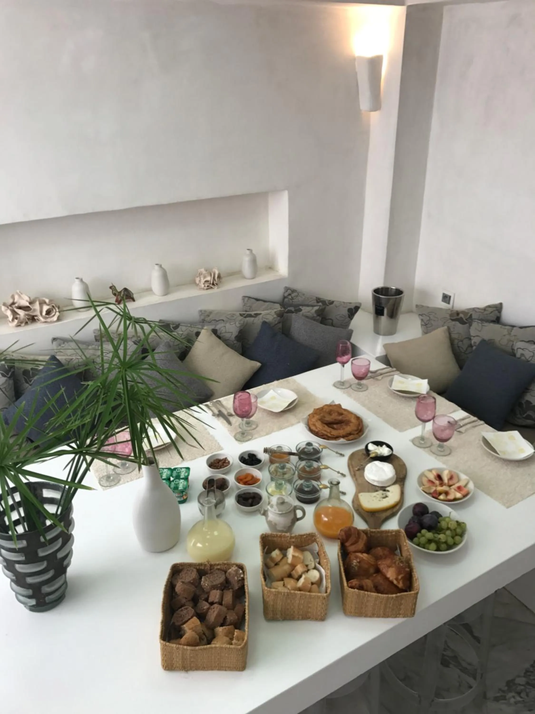 Food and drinks in Dar Sabri