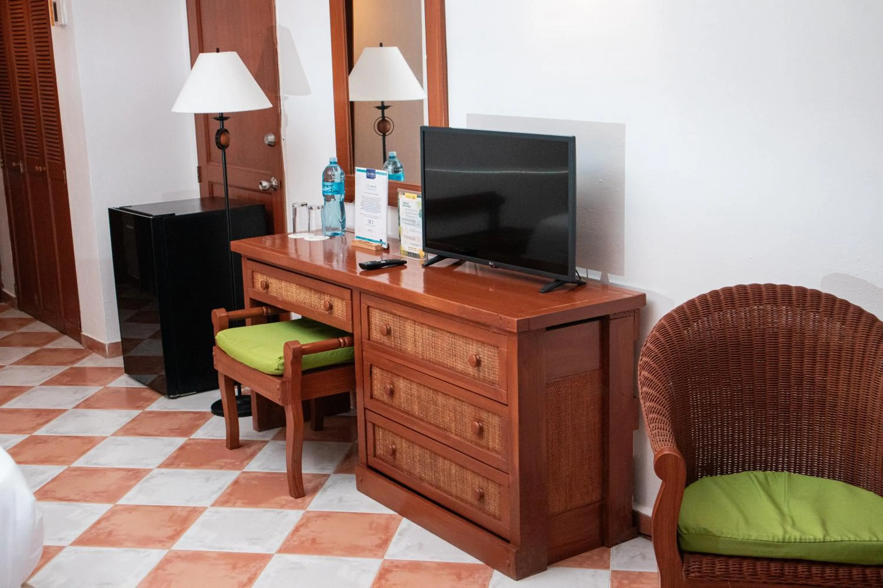 Staff in Grand Decameron Panama, A Trademark All Inclusive Resort