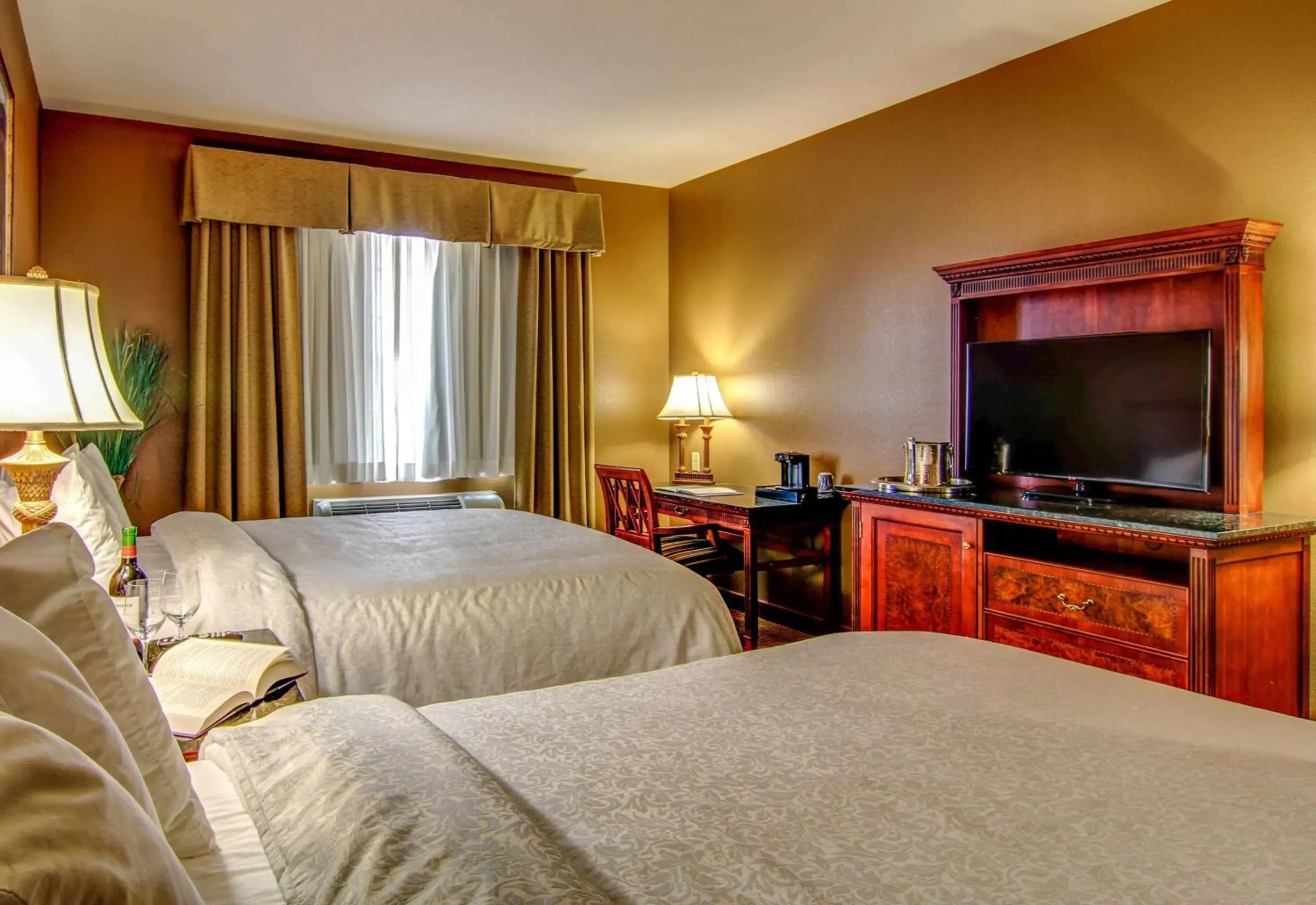 Standard Double queen in The Wildwood Hotel Standard Double queen in The Wildwood Hotel