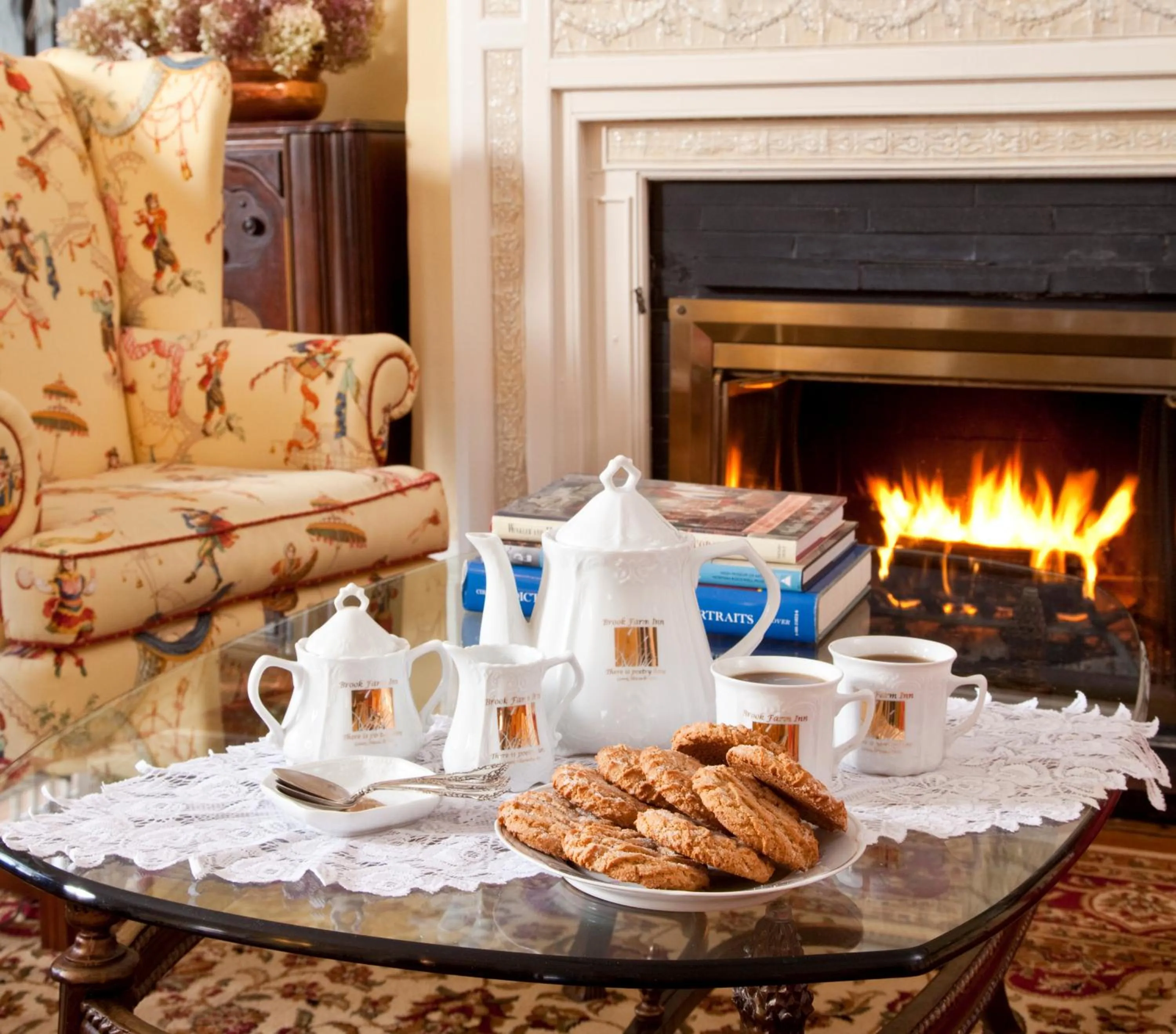 Library in Brook Farm Inn