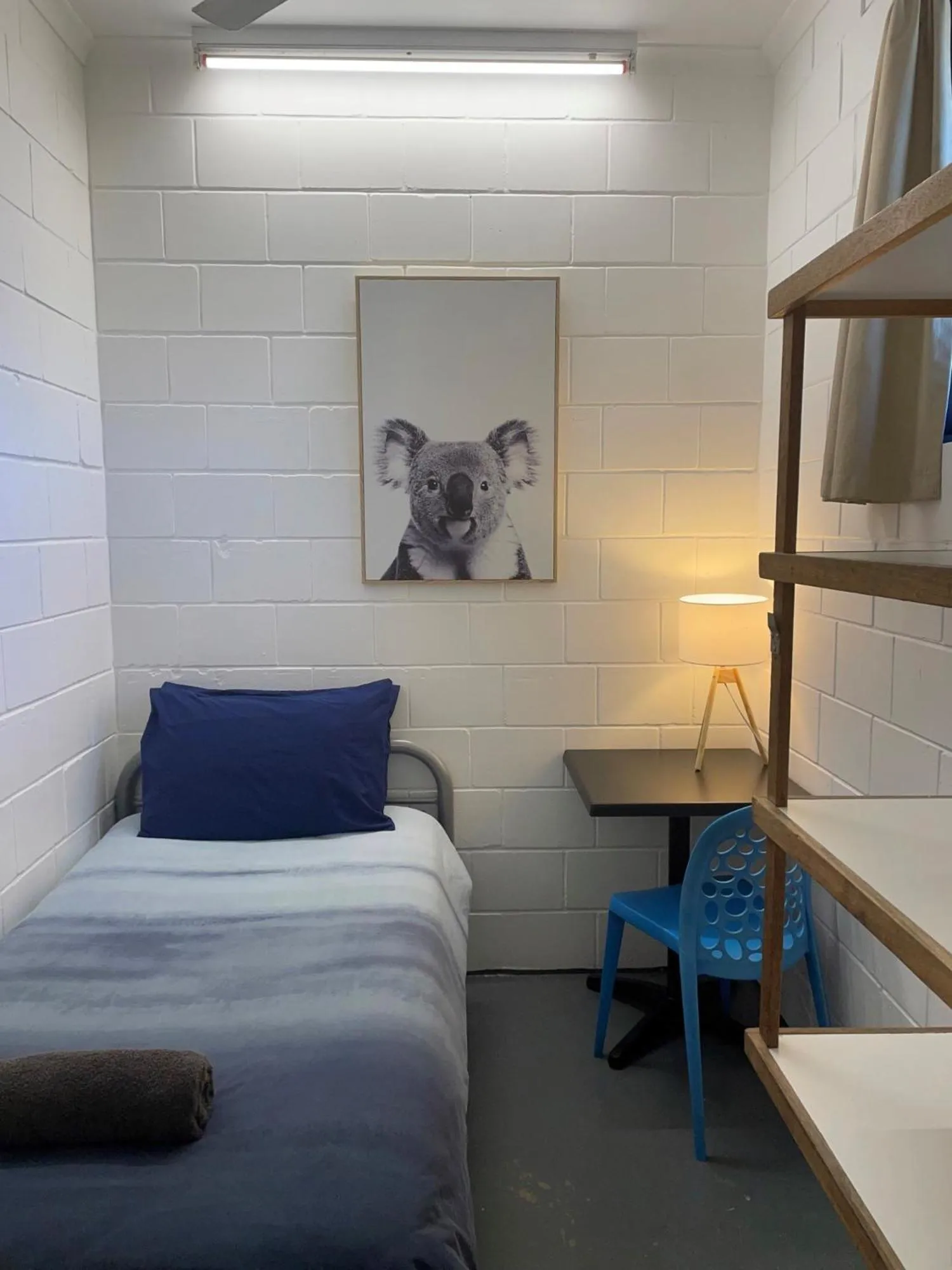 Bed in YHA Coolangatta Gold Coast