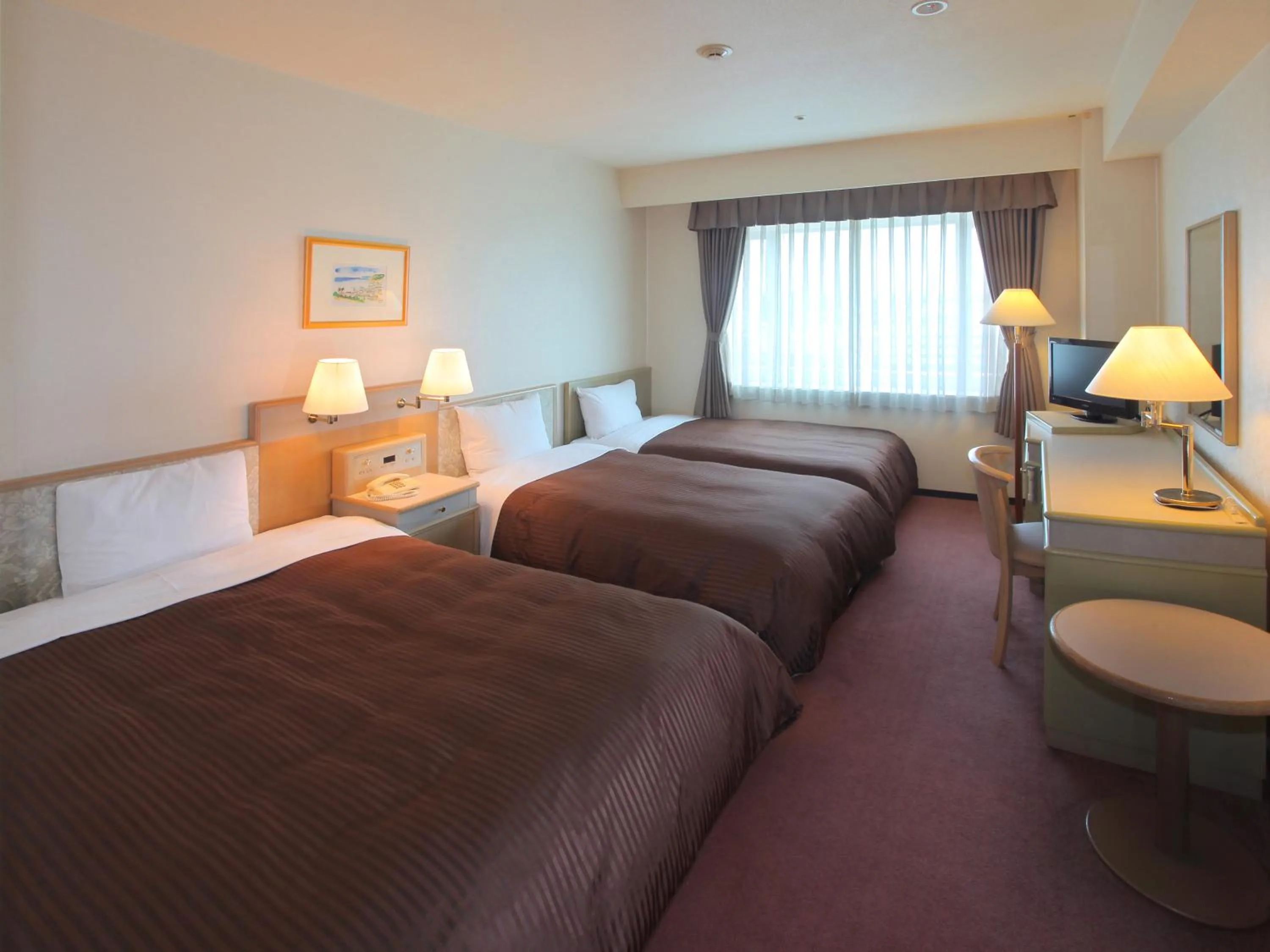 Day, Bed in Hotel Green Tower Makuhari