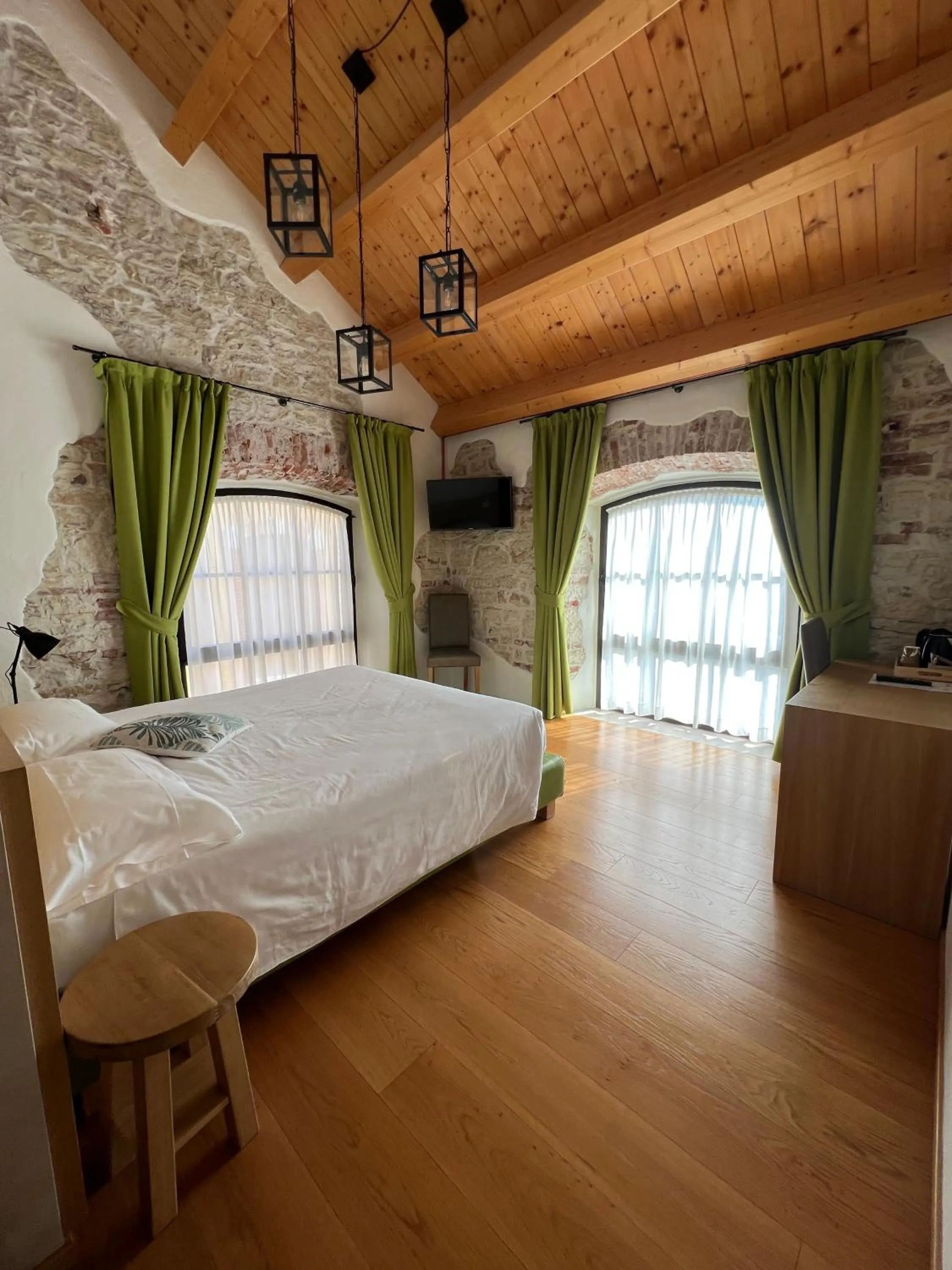 Bed in NUOVA FILANDA Rooms and More