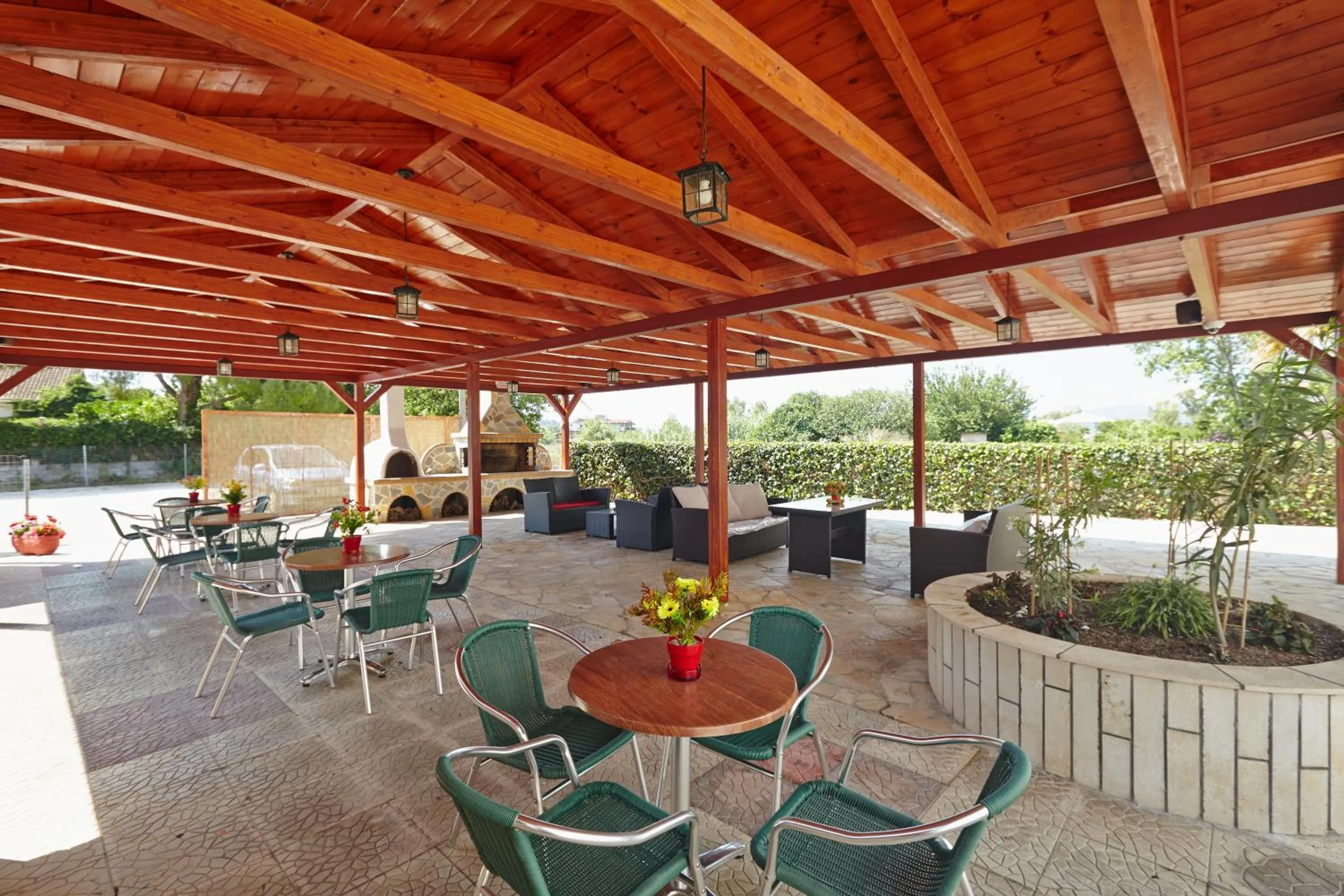 Patio in Pettas Apartments
