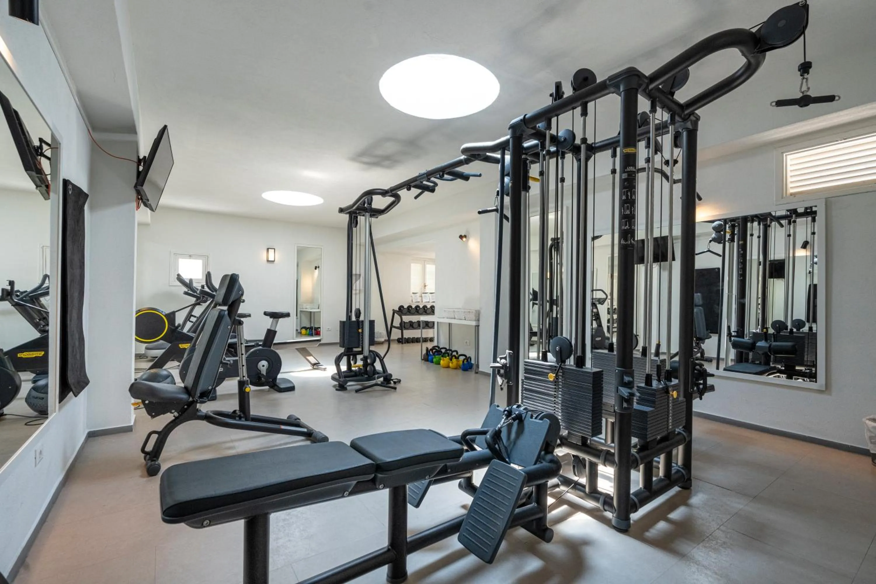 Fitness centre/facilities in Mangia's Pollina Resort