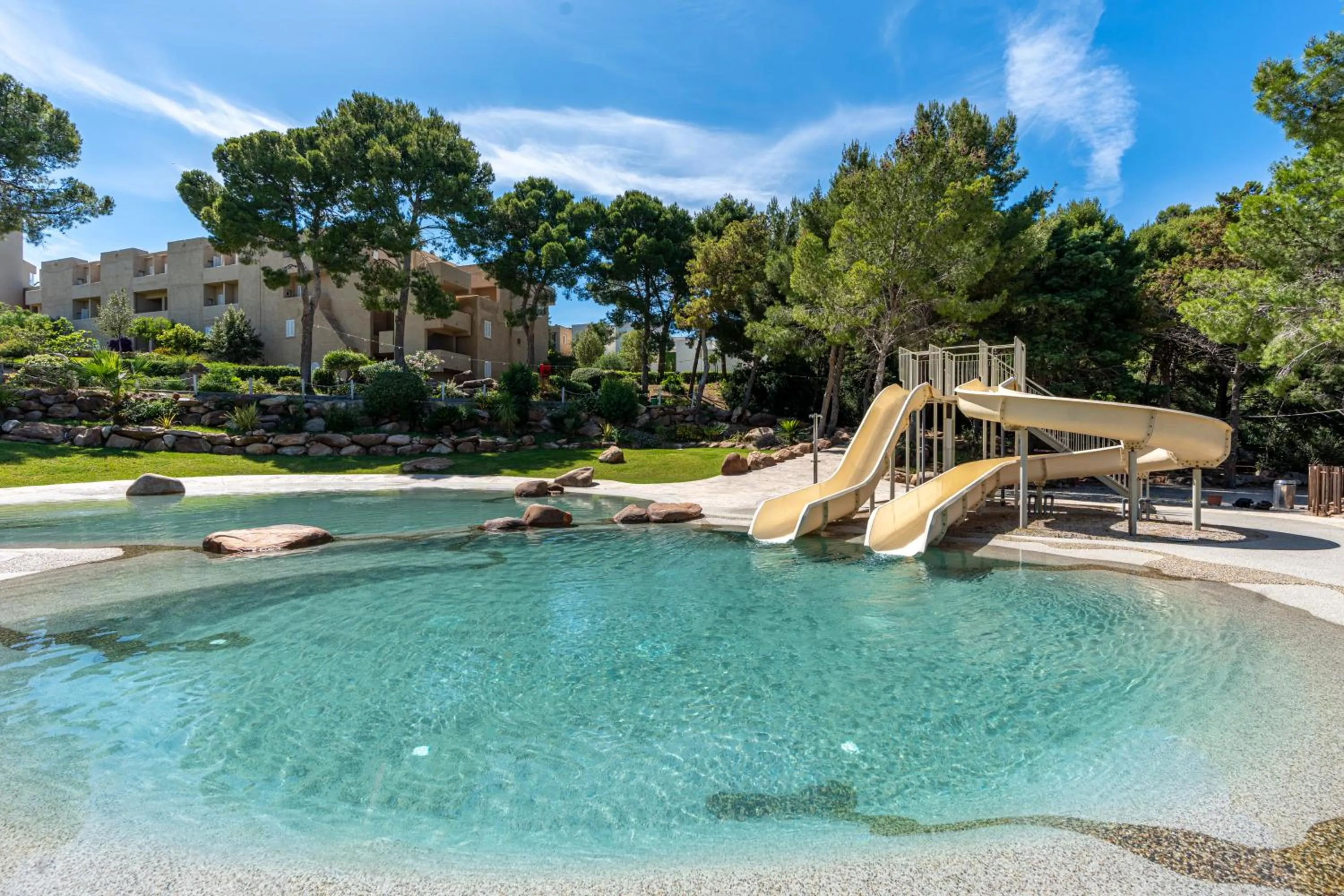 Swimming pool in Mangia's Pollina Resort