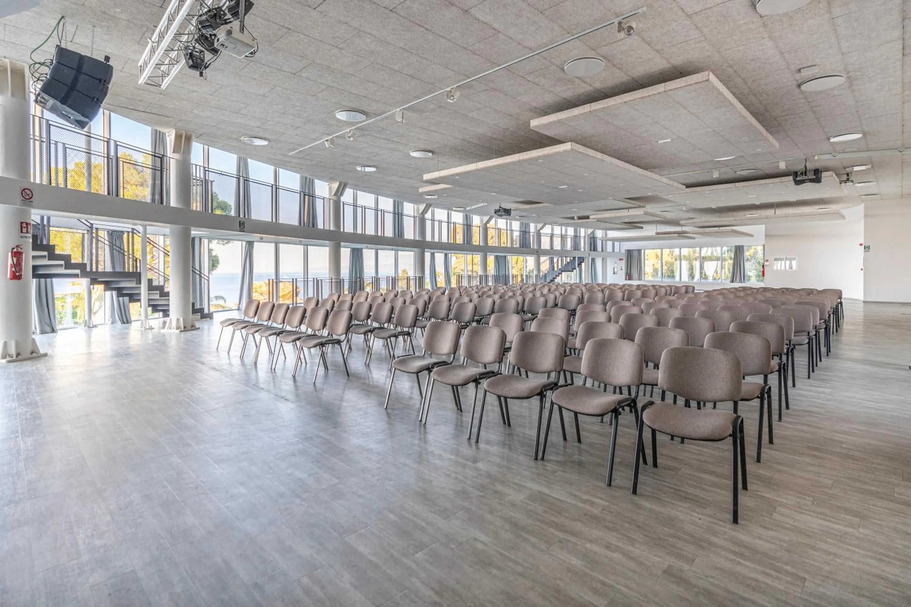 Meeting/conference room in Mangia's Pollina Resort