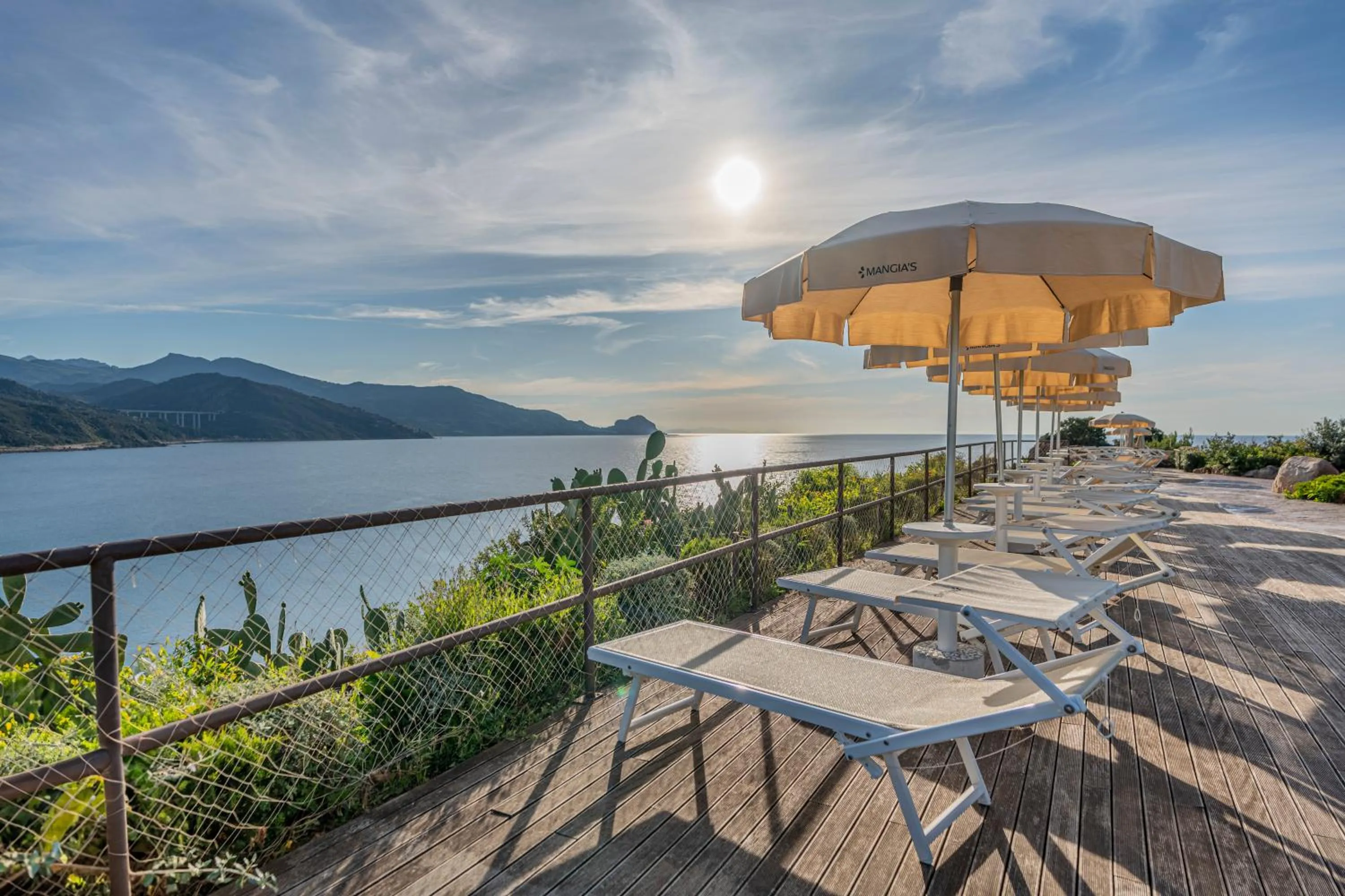 Solarium in Mangia's Pollina Resort